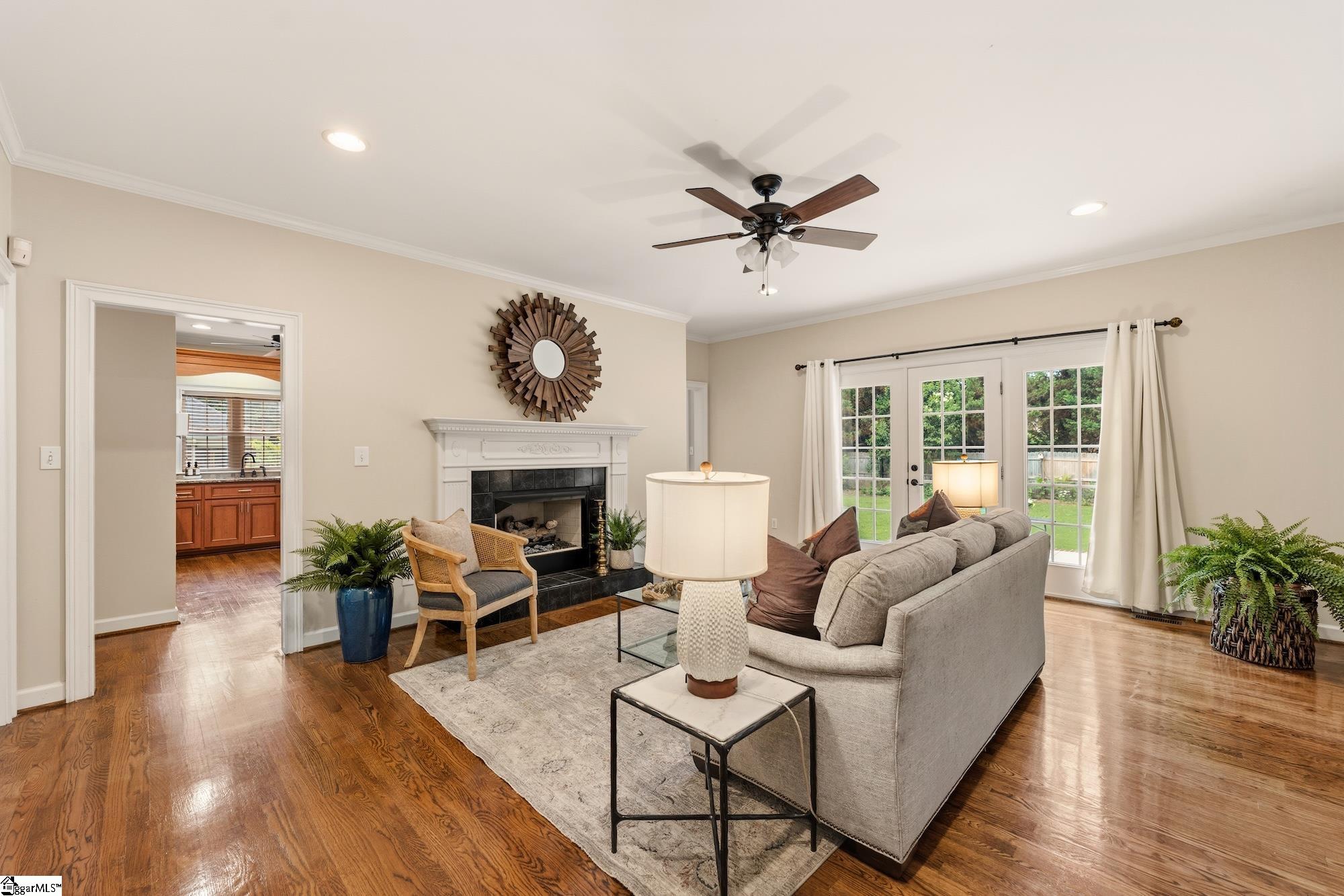 1594429 Property Photo 10