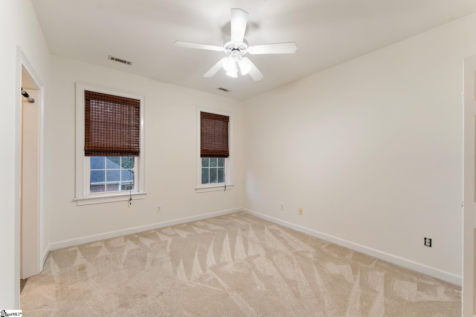 1594429 Property Photo 29