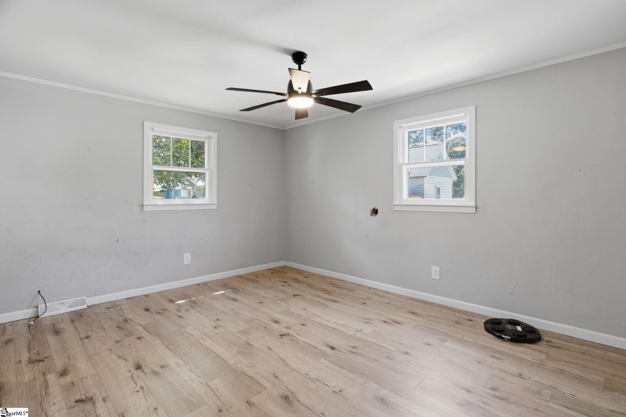 6 Webb Street Property Photo 17