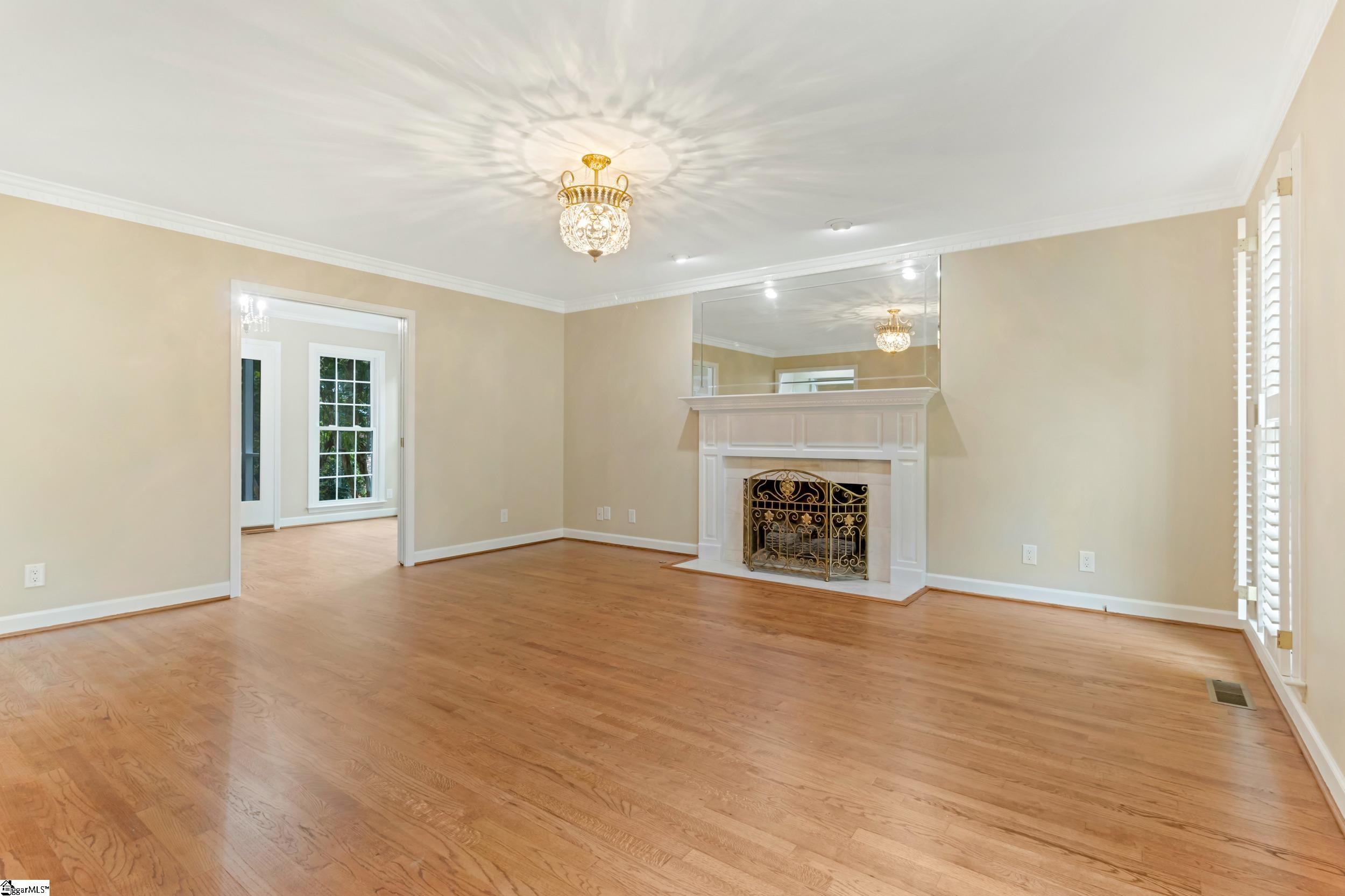 100 Moss Creek Court Property Photo 7