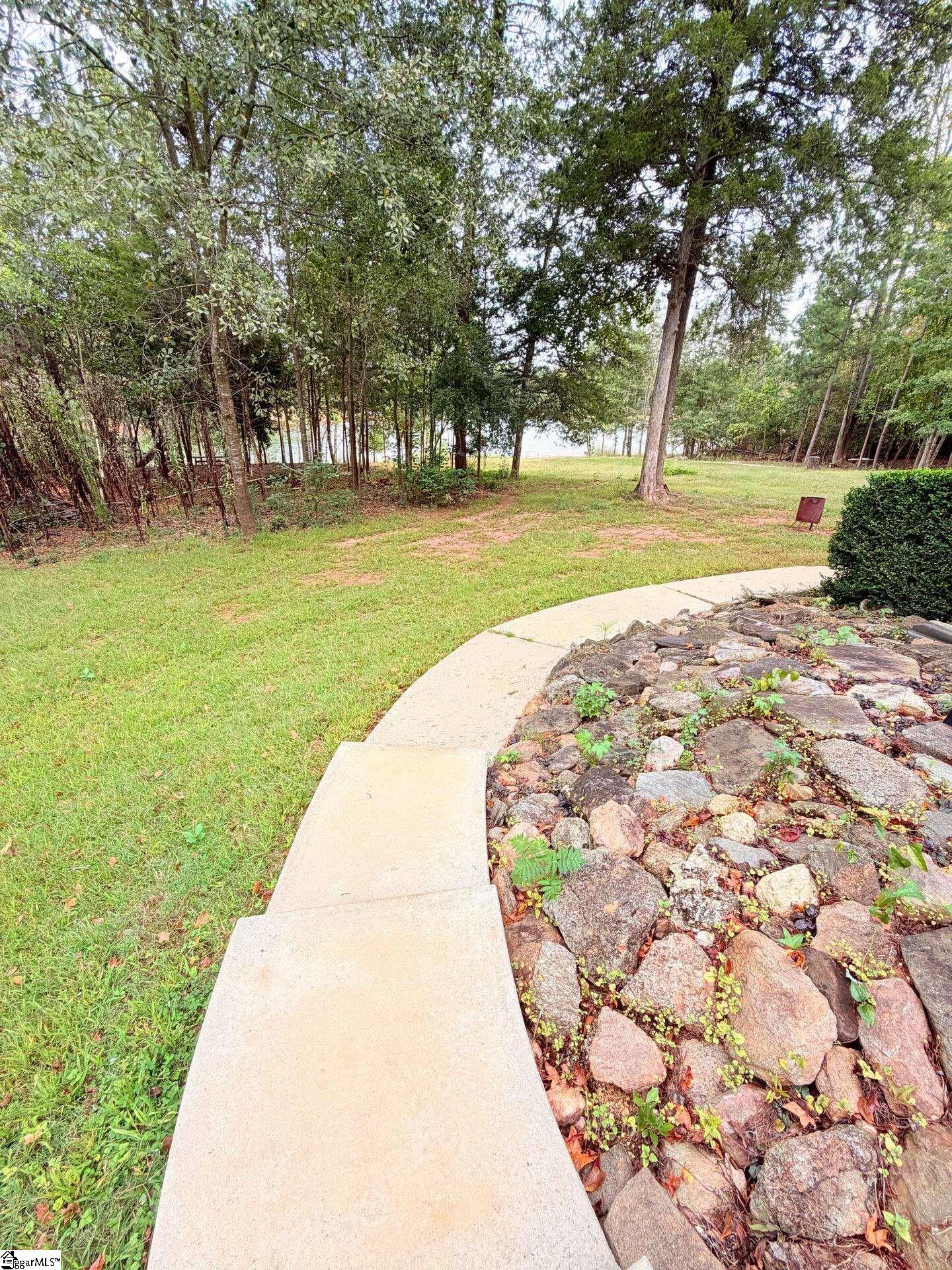 129 Sunset Point Property Photo 38