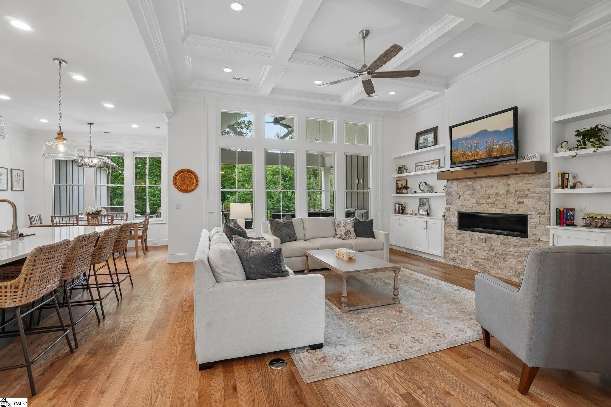 1594494 Property Photo 6