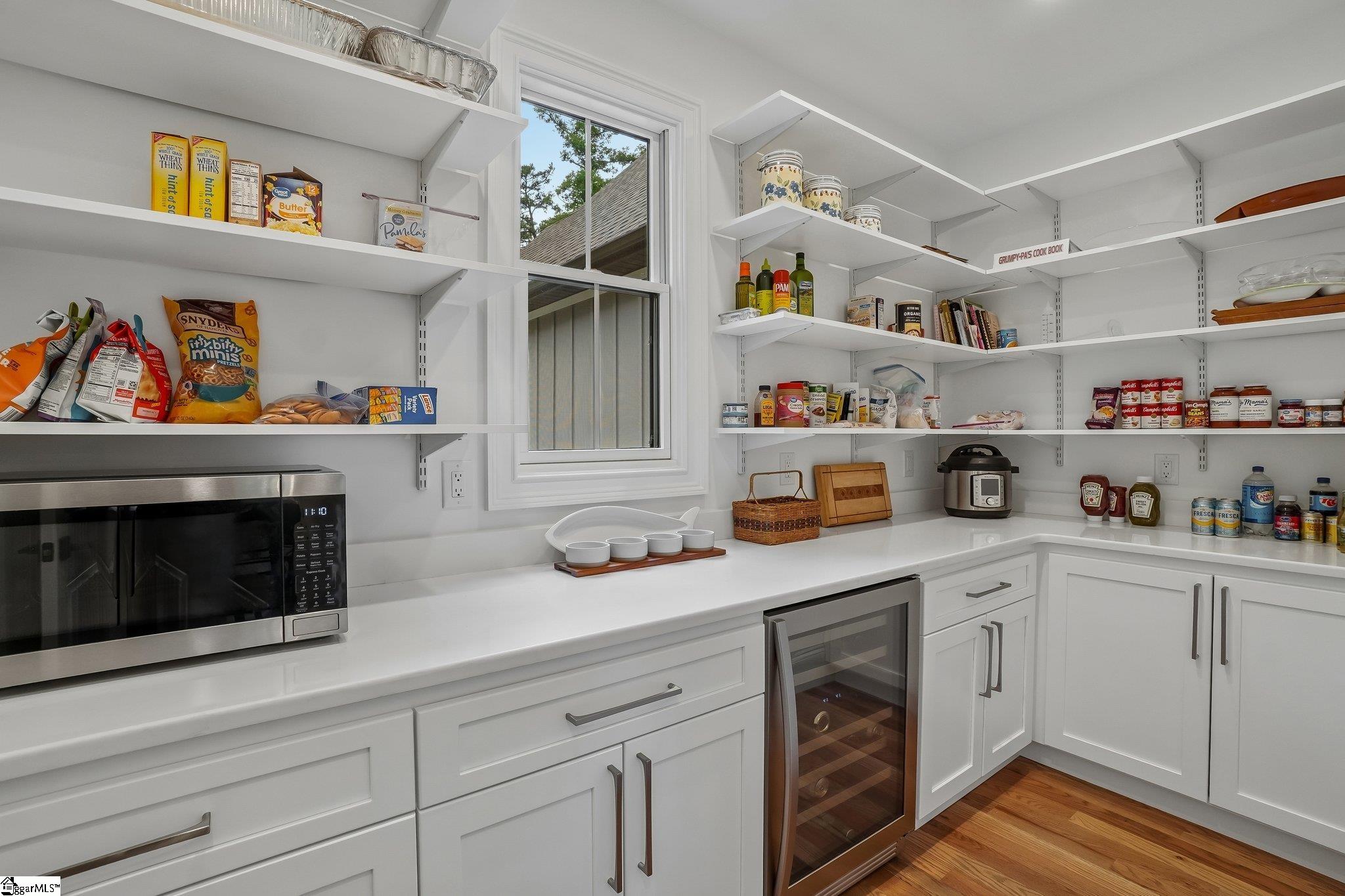 1594494 Property Photo 10