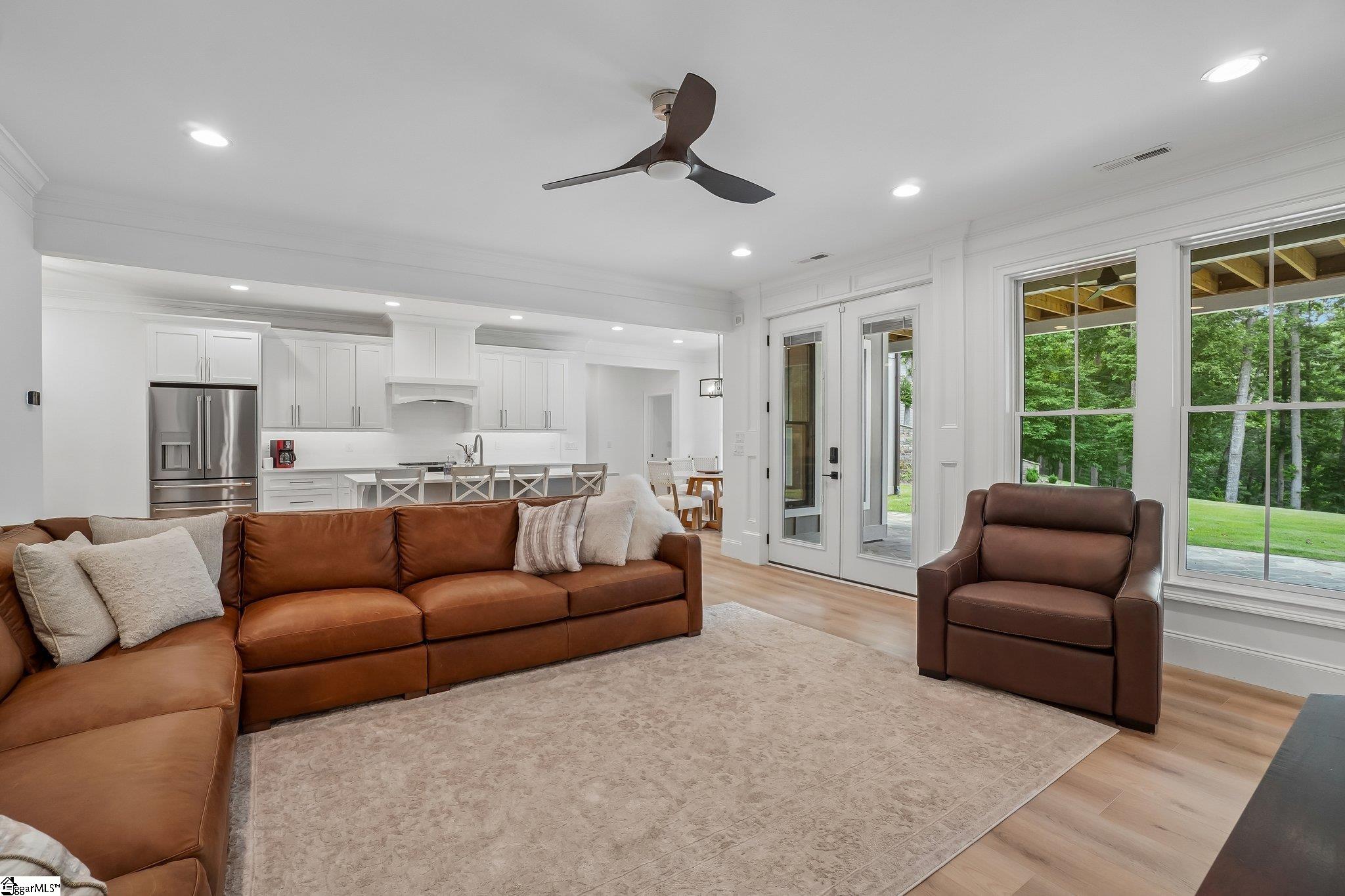 1594494 Property Photo 25