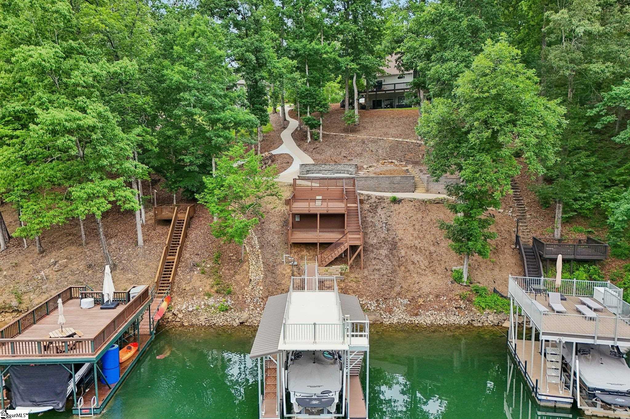 1594494 Property Photo 44