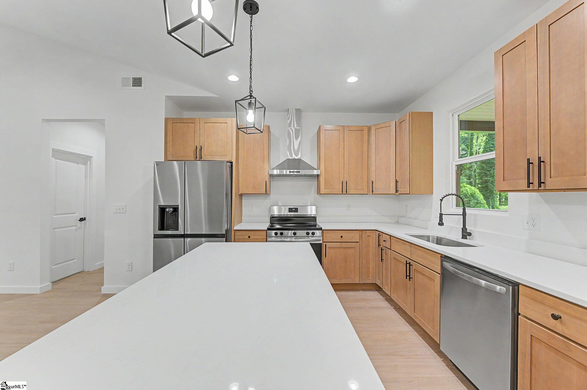 3388 E Croft Circle Property Photo 15