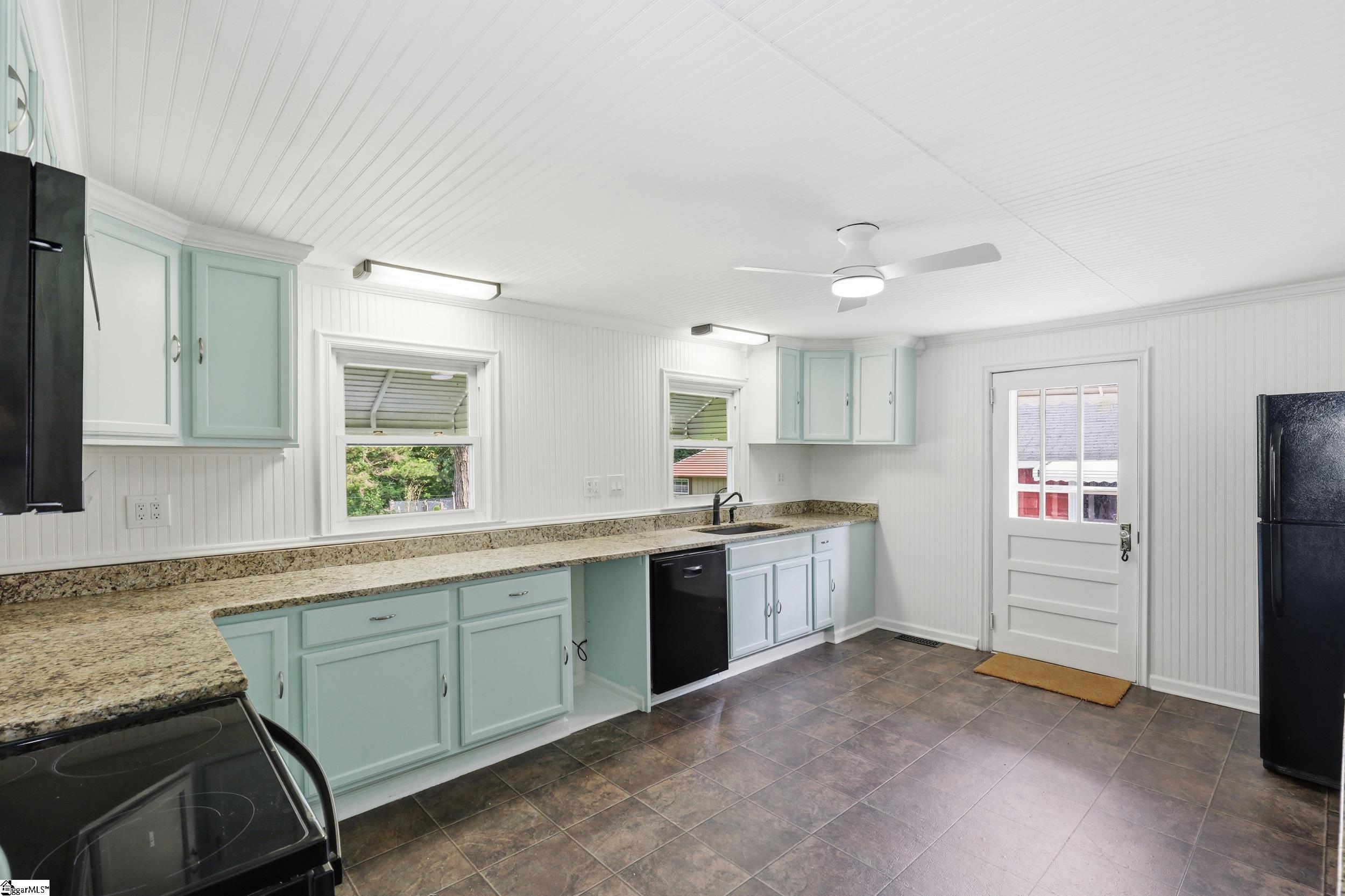 549 Mckittrick Bridge Road Property Photo 11