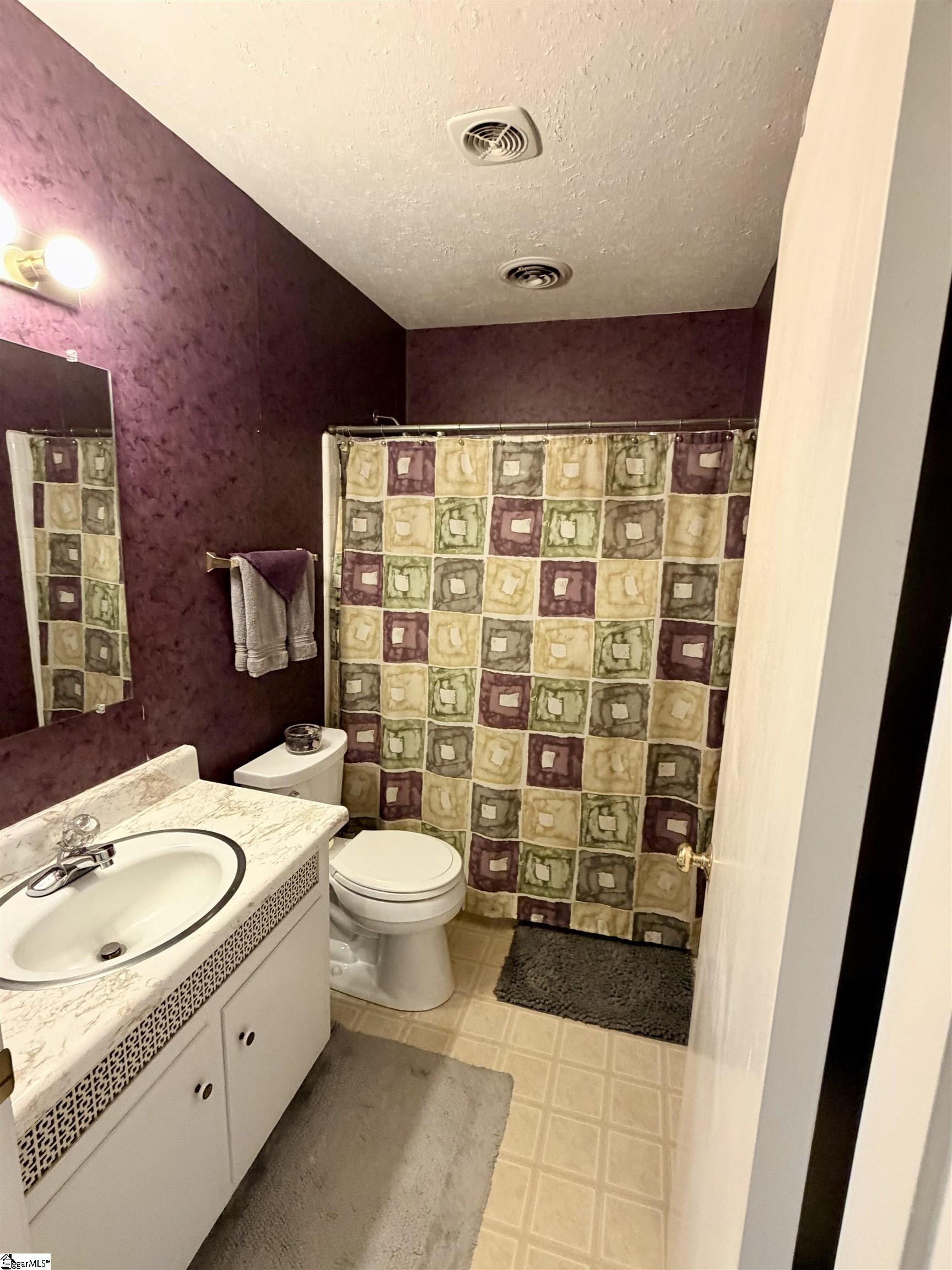 1 Hartsville Drive Property Photo 5
