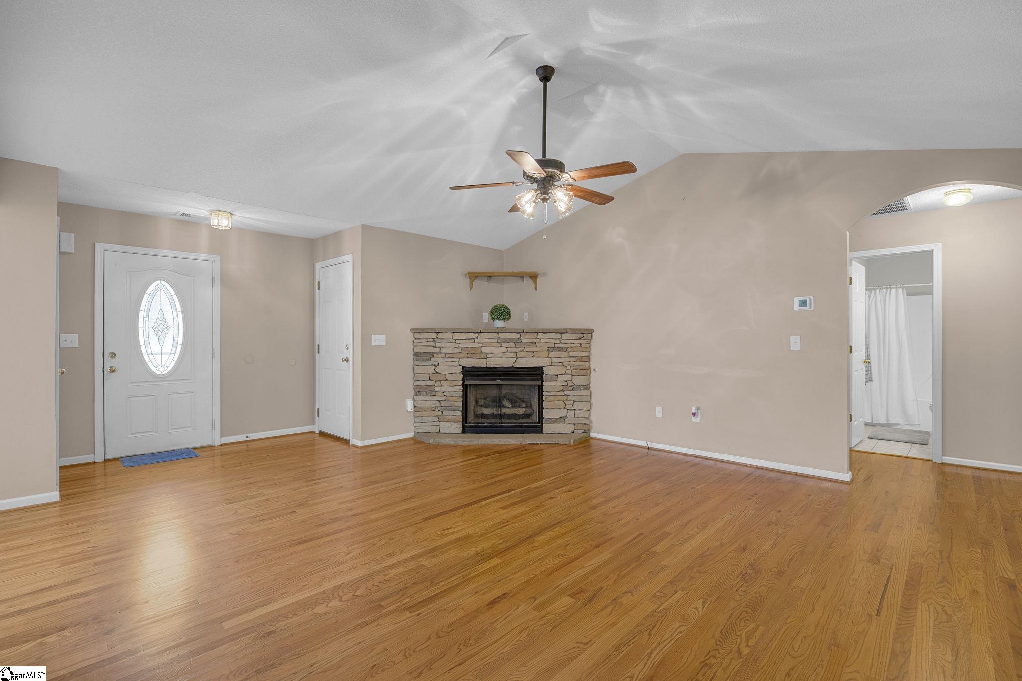 118 Todds Trail Property Photo 6