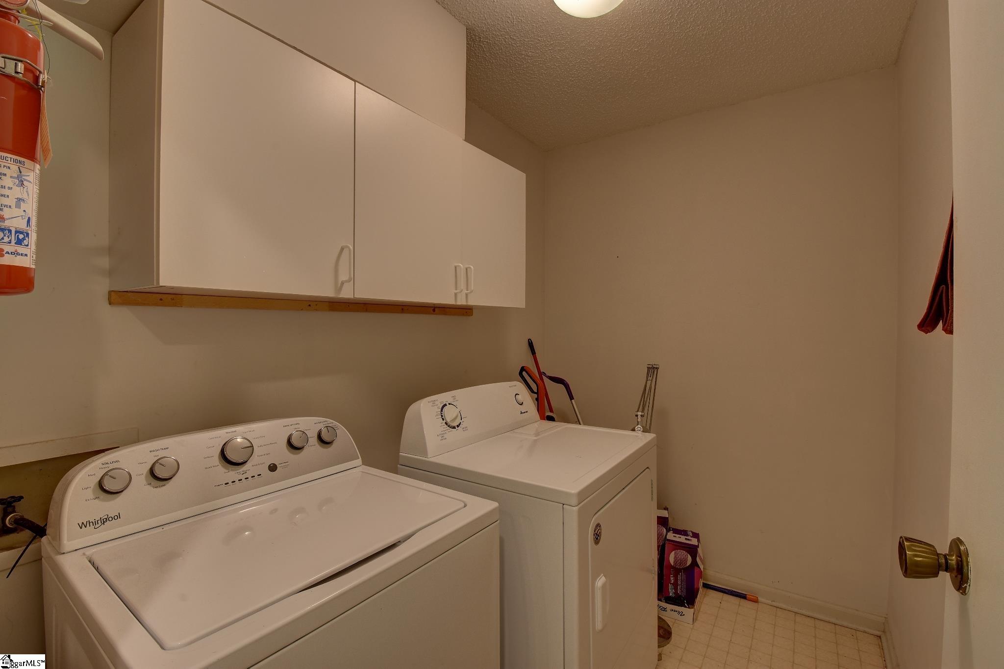 210 Harbor Cove Drive Property Photo 13