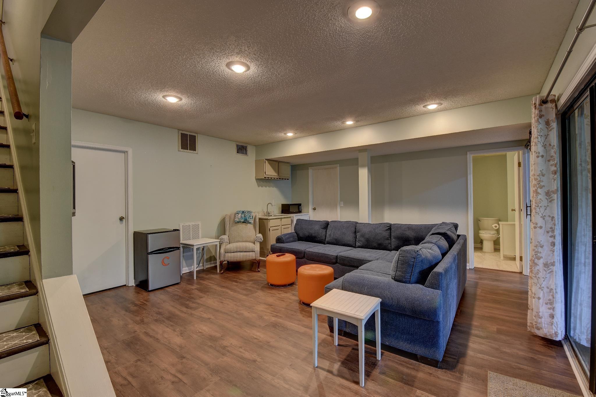 210 Harbor Cove Drive Property Photo 26