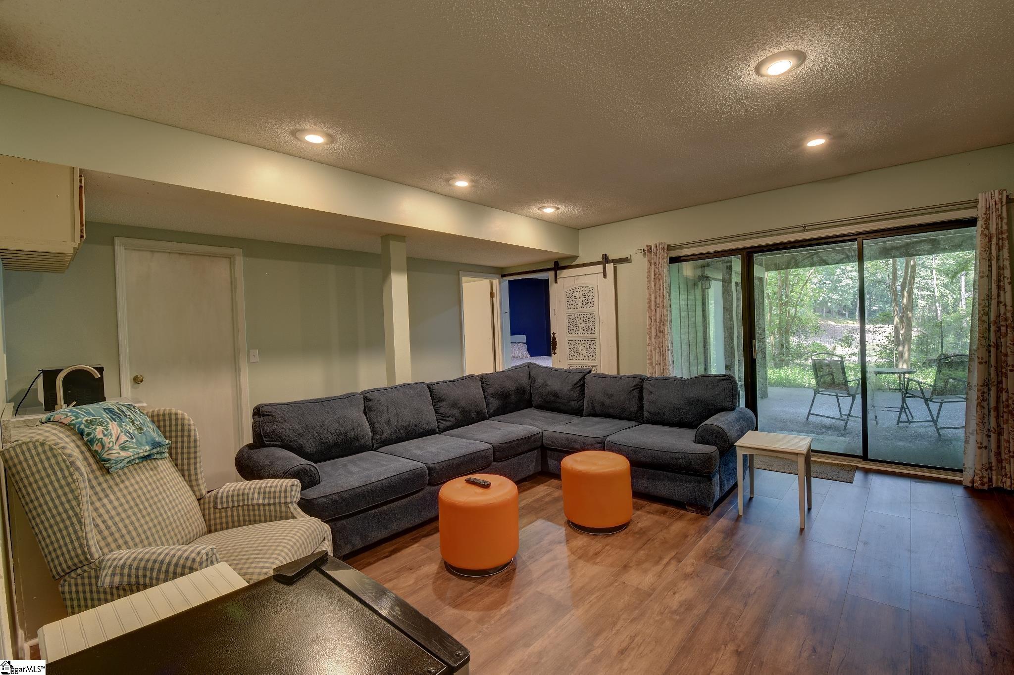210 Harbor Cove Drive Property Photo 27