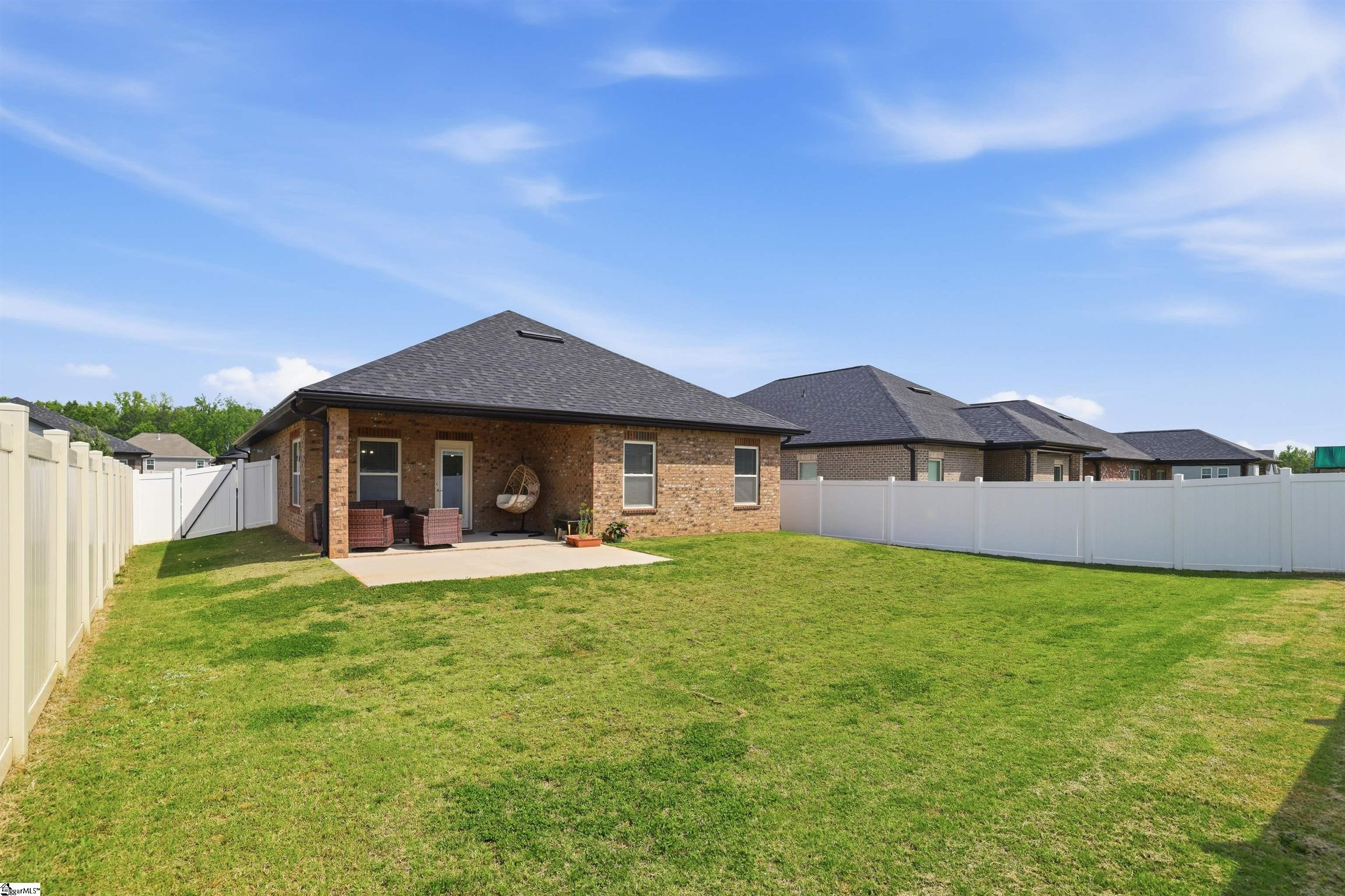 50 Woodcross Drive Property Photo 20