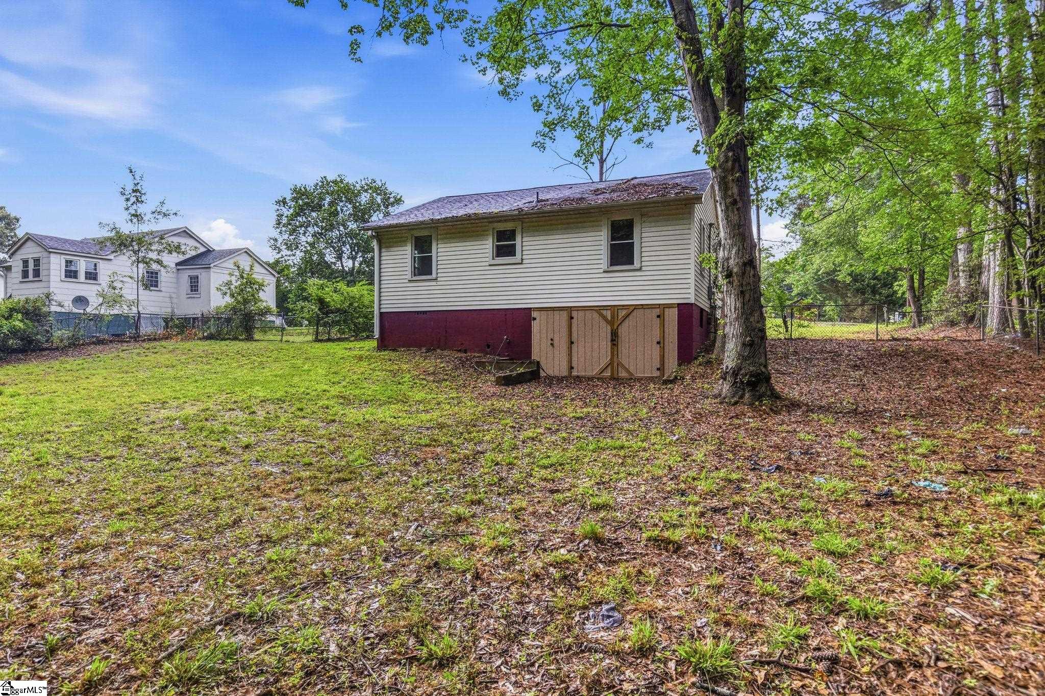 13 Walnut Lane Property Photo 19