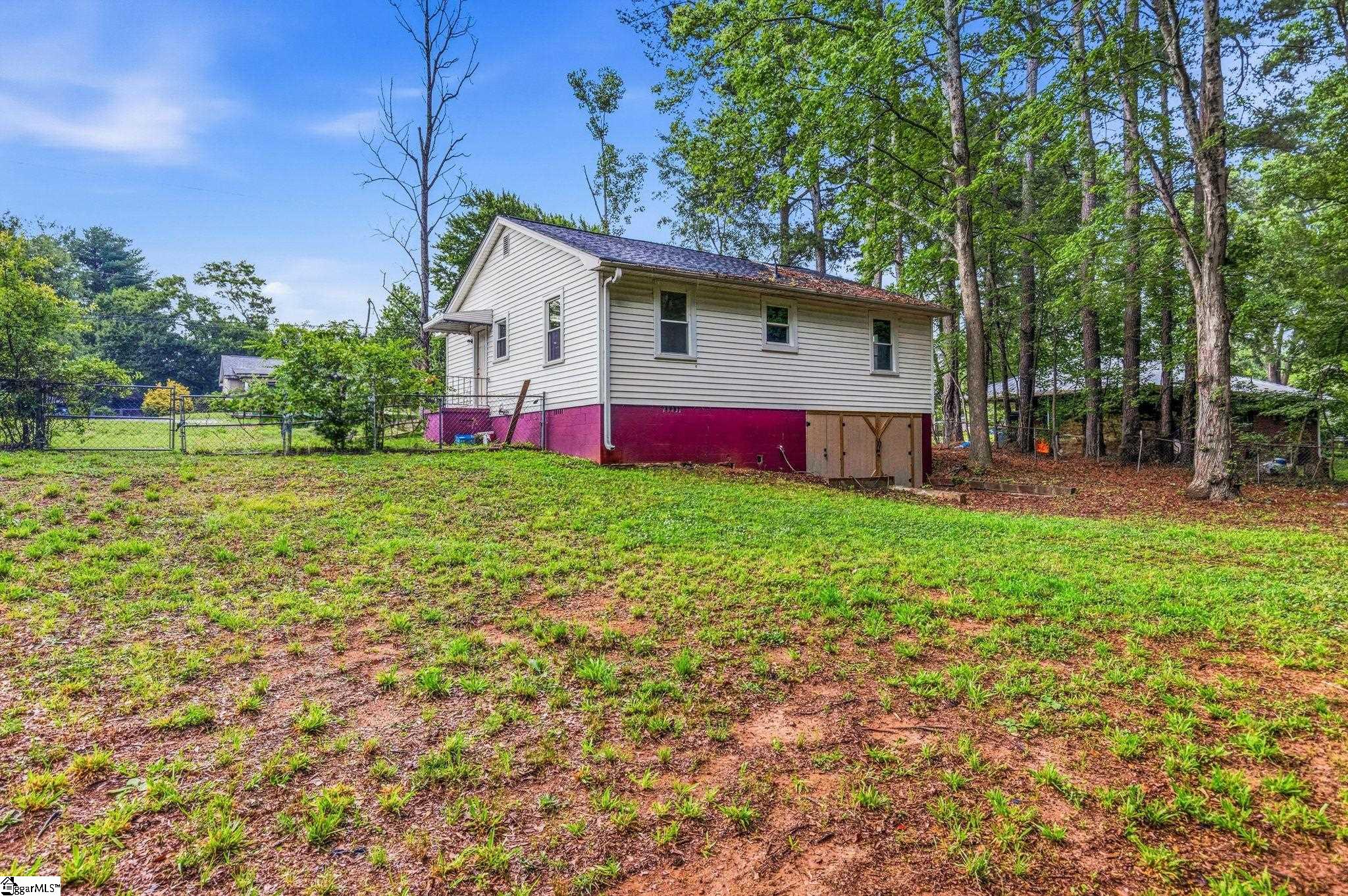 13 Walnut Lane Property Photo 20