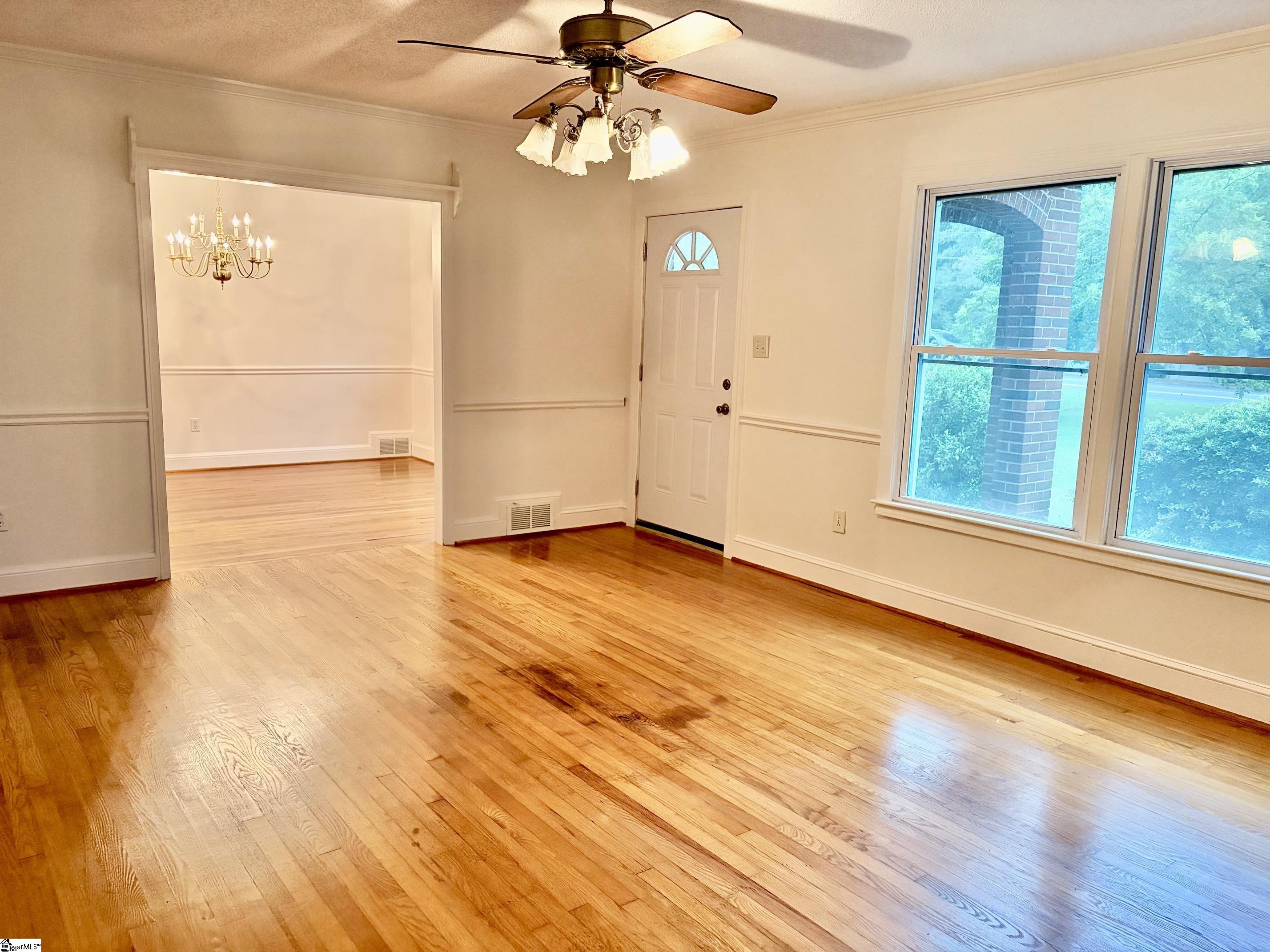 4421 New Cut Road Property Photo 8