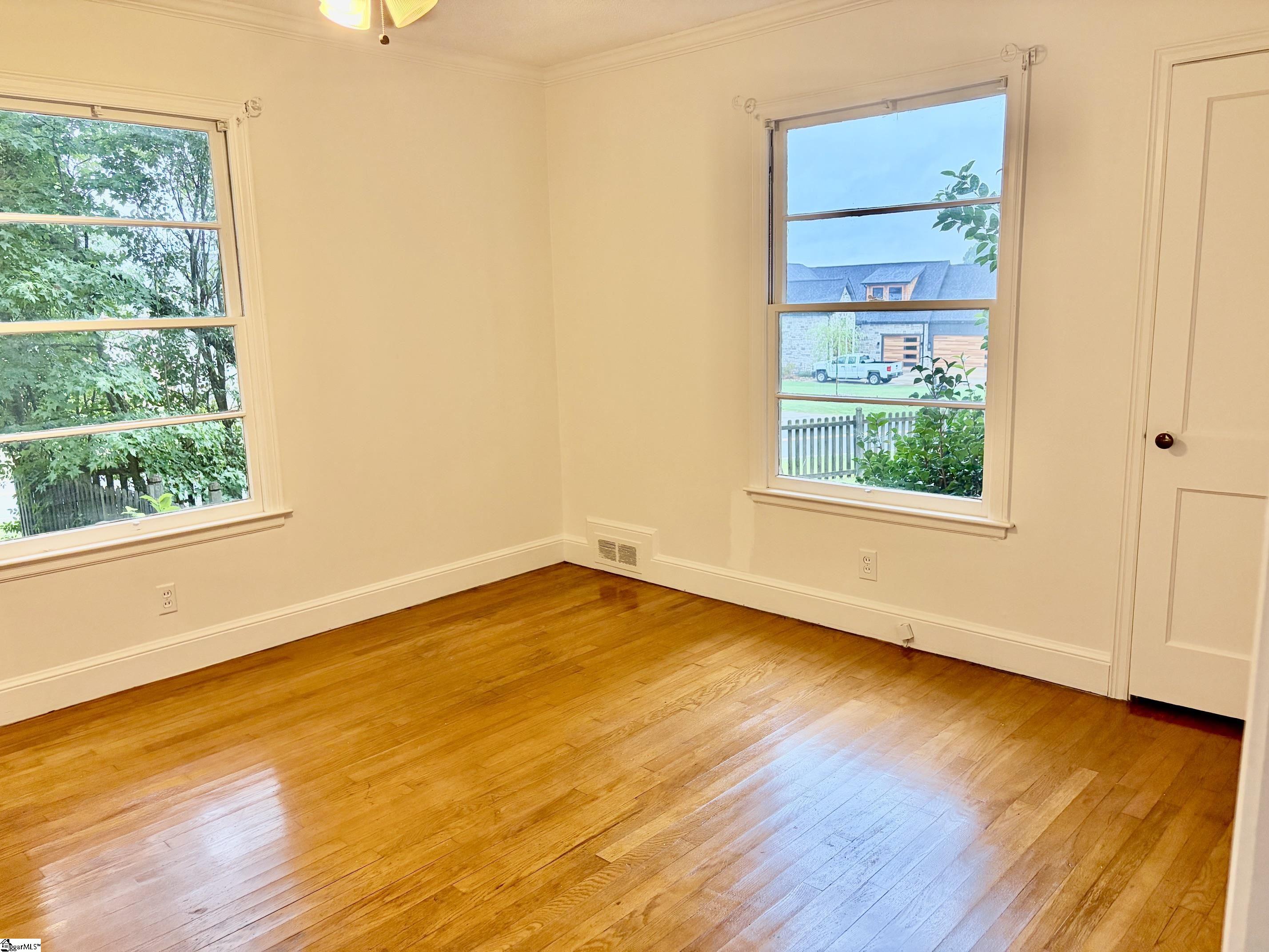4421 New Cut Road Property Photo 17