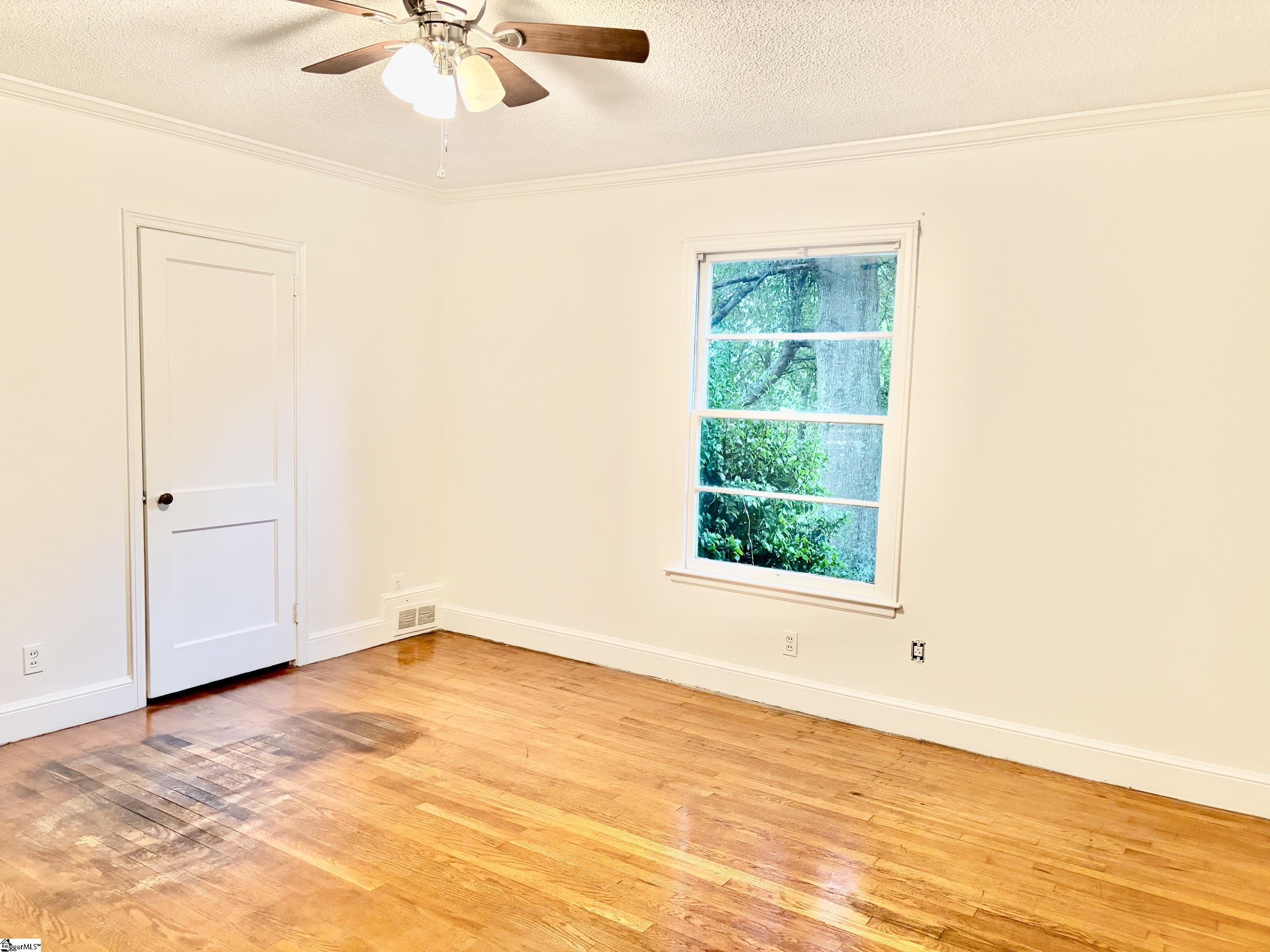 4421 New Cut Road Property Photo 22
