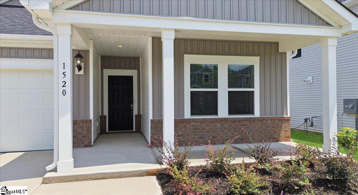 1520 Switchback Circle Property Photo 4