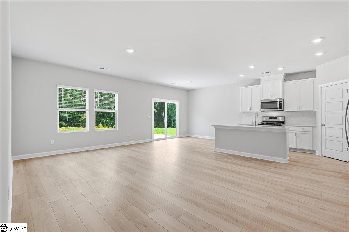 1520 Switchback Circle Property Photo 8