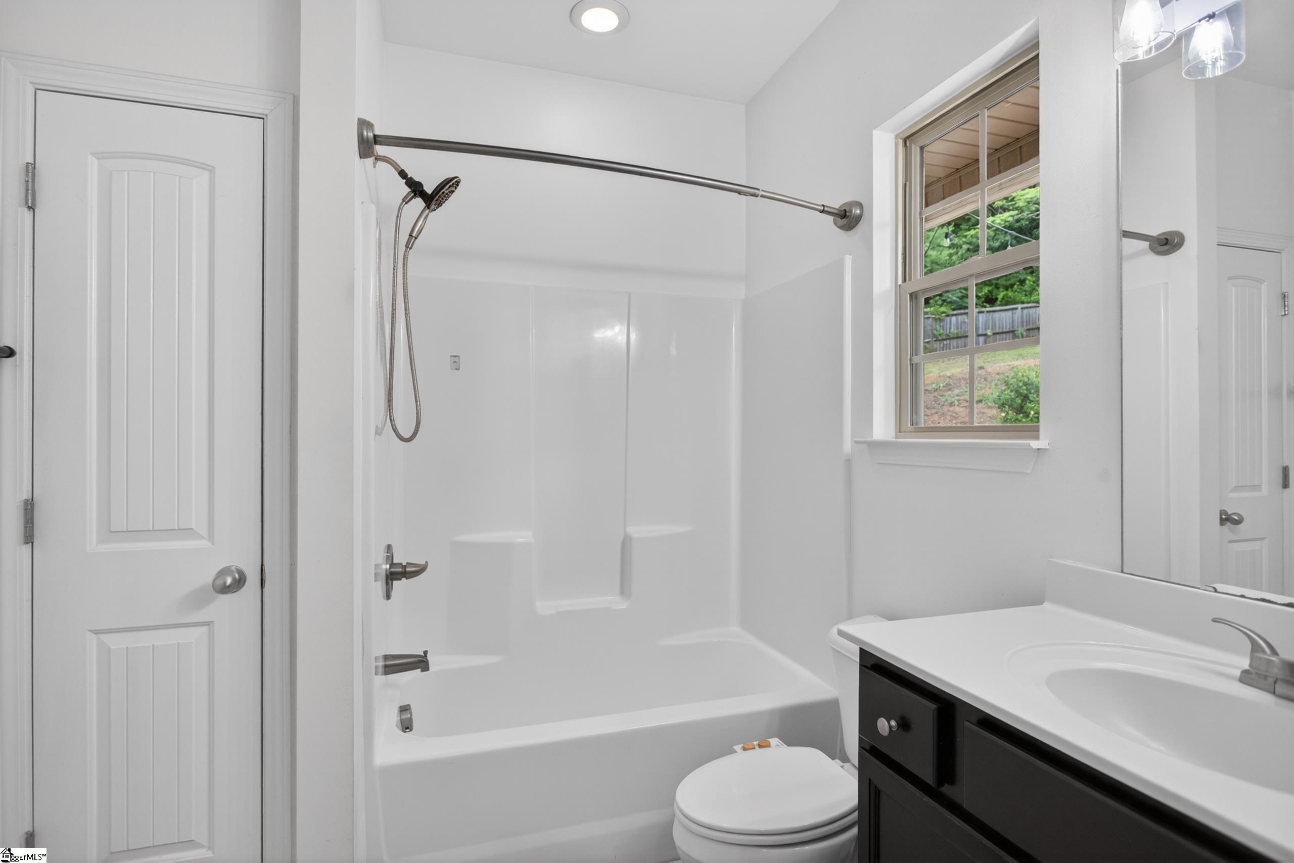 311 S Plainview Drive Property Photo 15