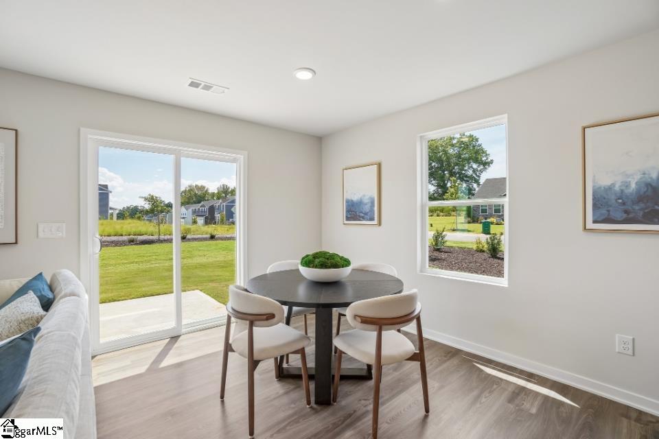 3050 Oaksmere Drive Property Photo 8