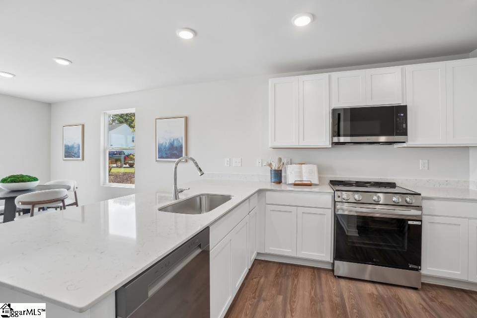 3050 Oaksmere Drive Property Photo 12