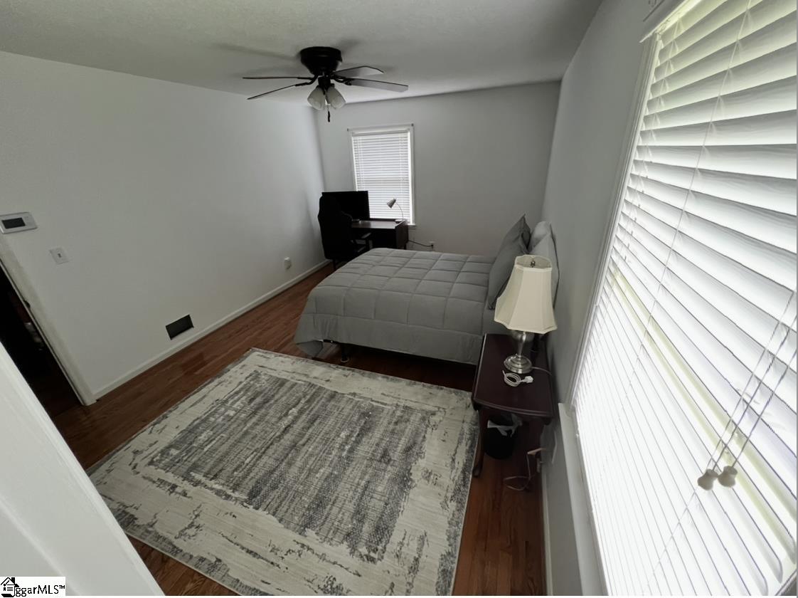850 Forest Street Property Photo 8