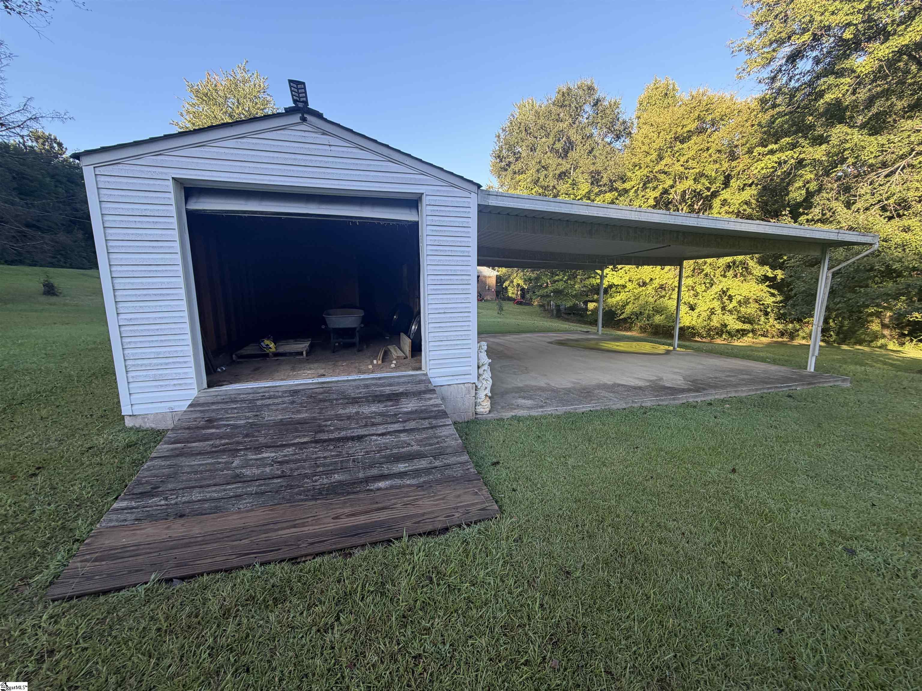 850 Forest Street Property Photo 31