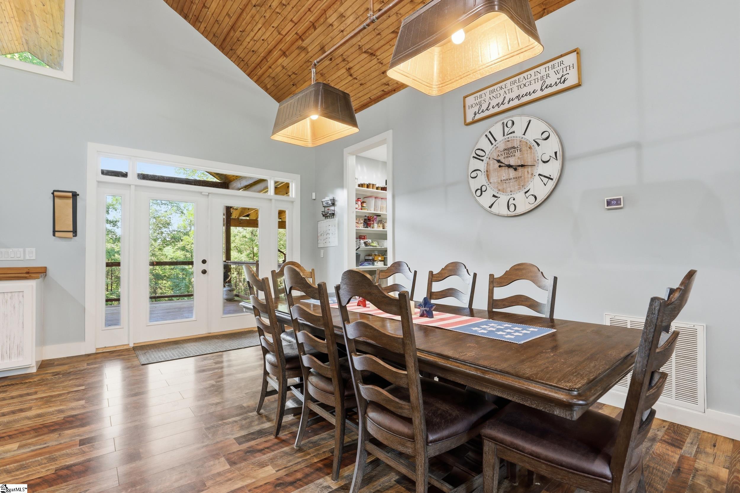 145 Night Sky Drive Property Photo 11