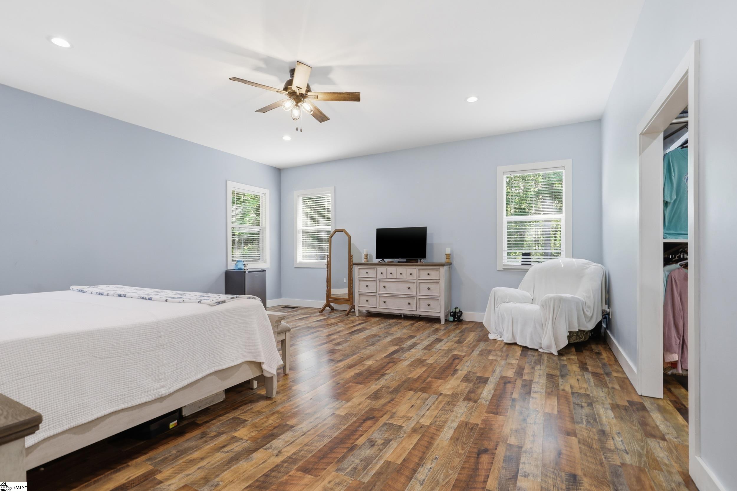 145 Night Sky Drive Property Photo 14