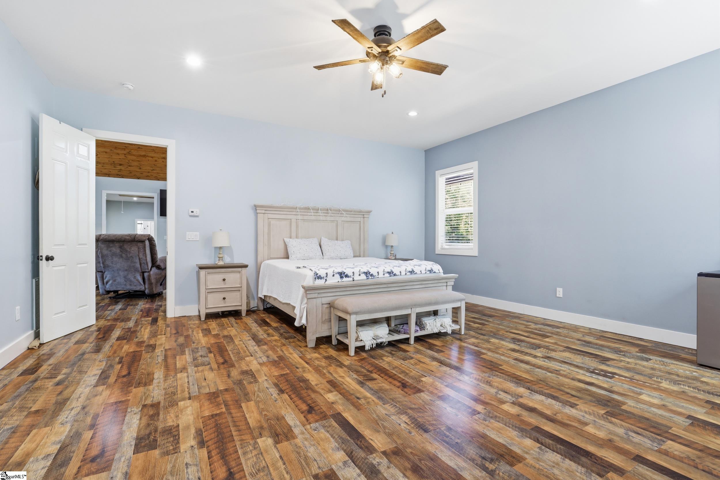 145 Night Sky Drive Property Photo 16