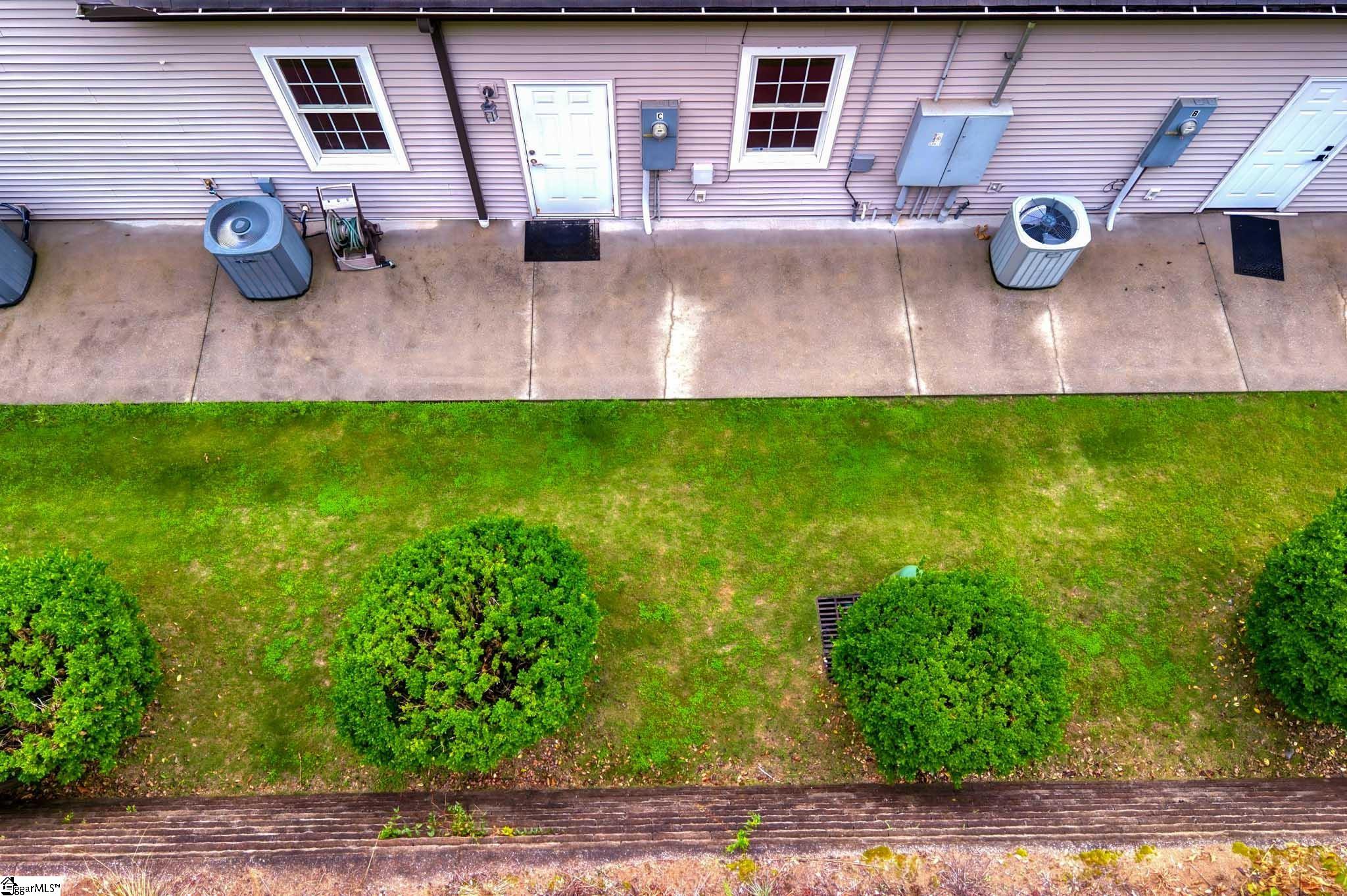 1594712 Property Photo 5