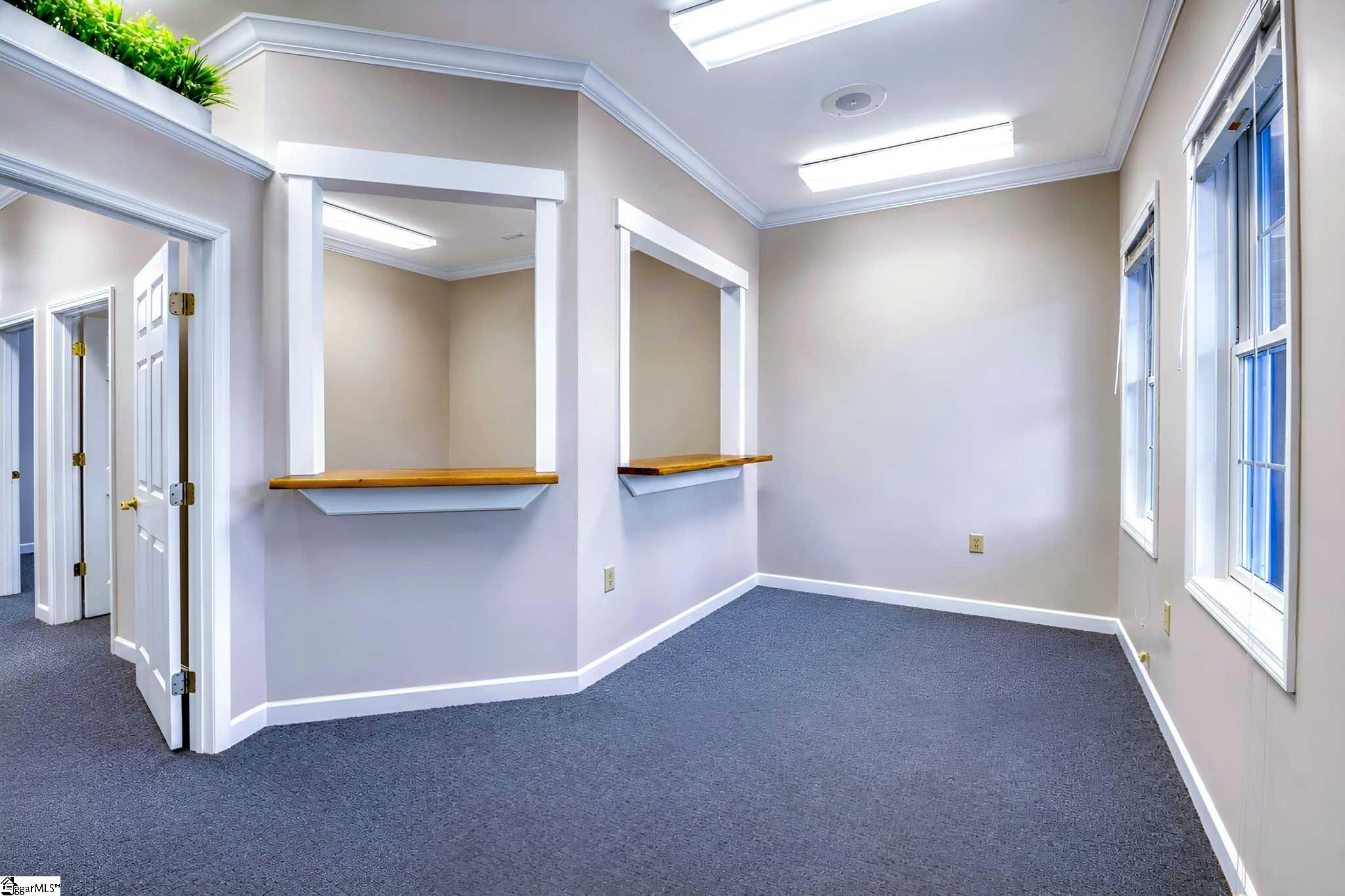 1594712 Property Photo 7