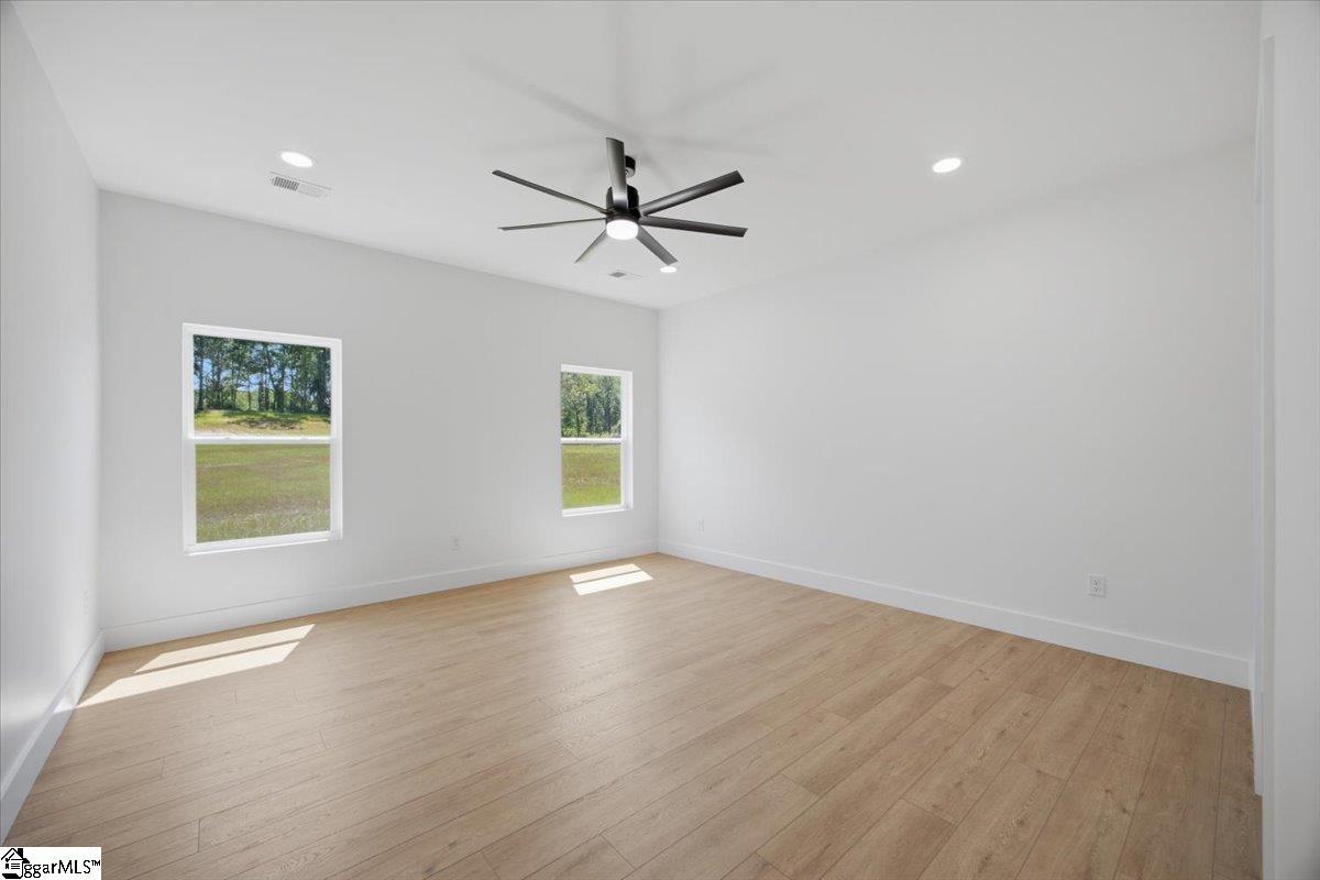 2027 Blessed Drive Property Photo 13