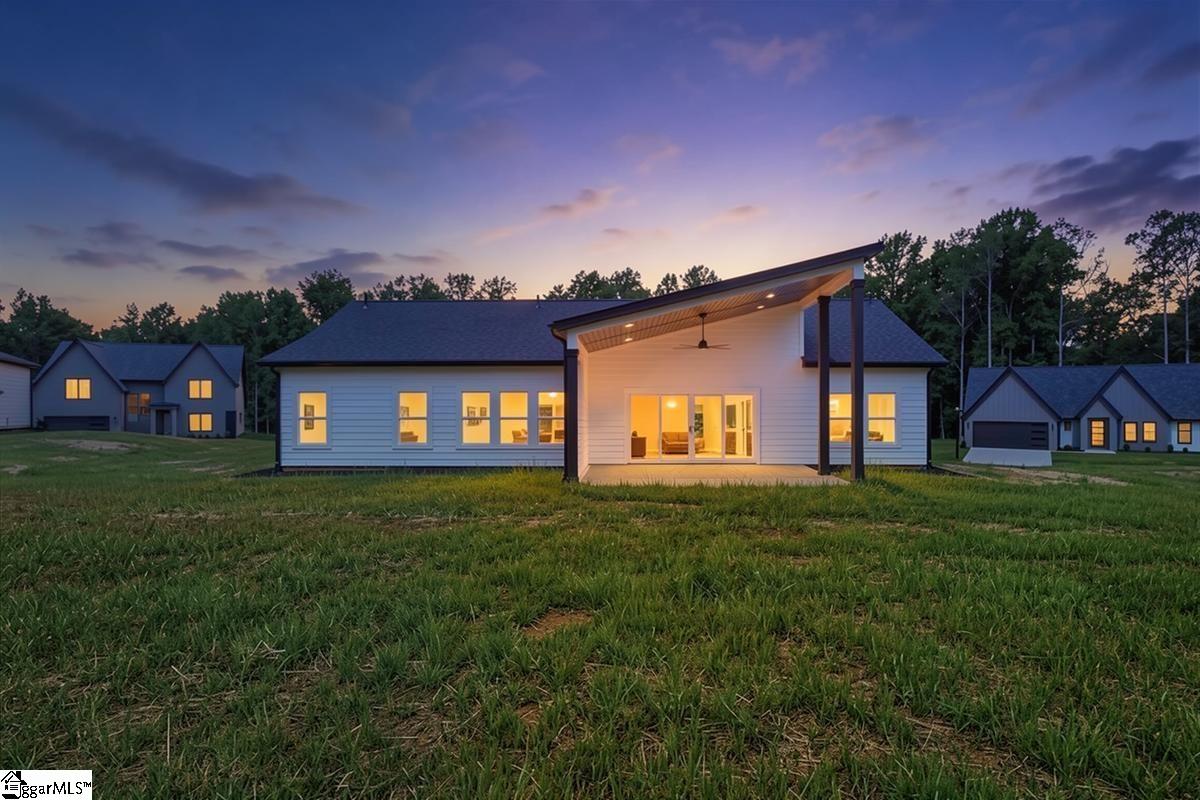 2027 Blessed Drive Property Photo 27