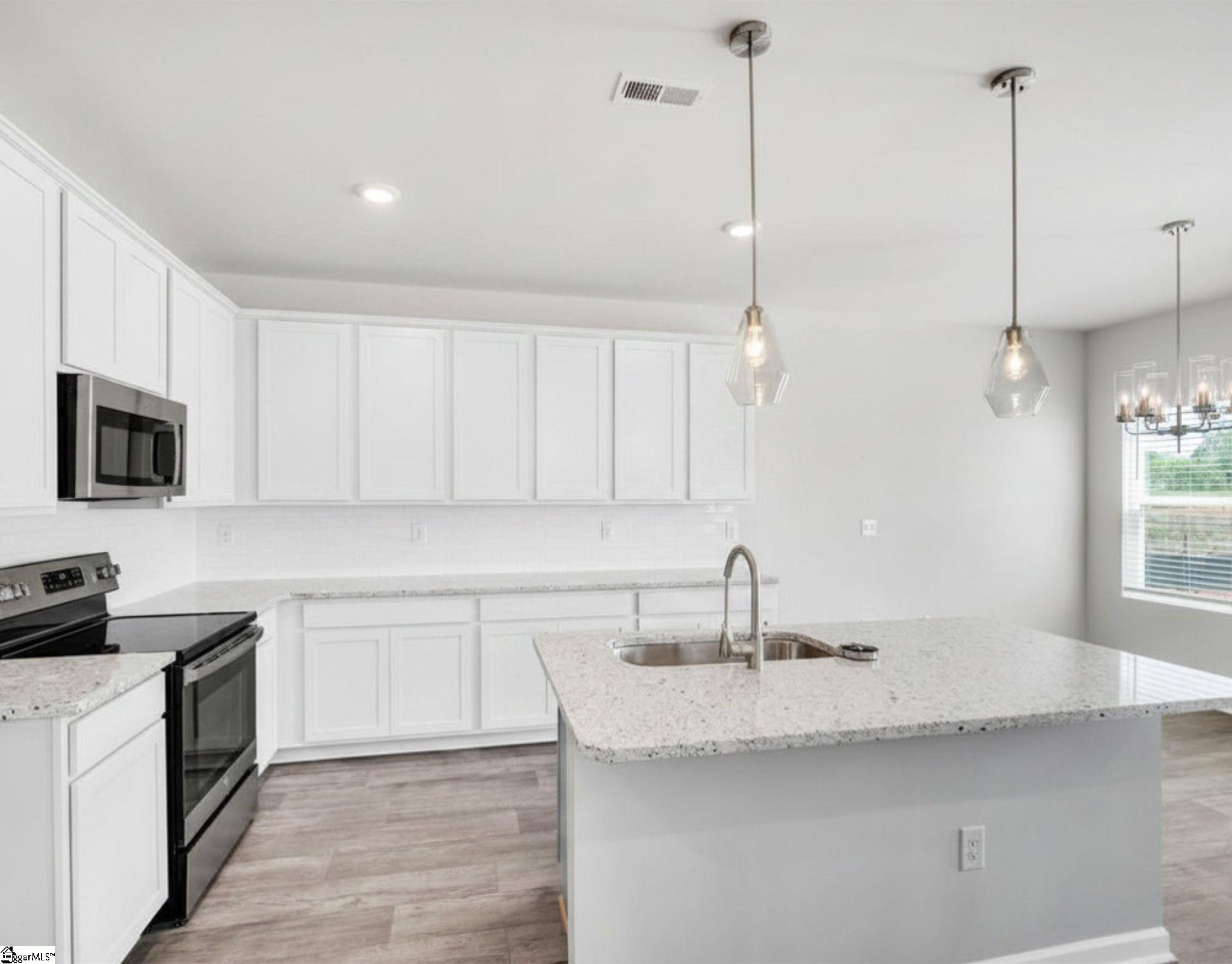 200 Juniper Valley Circle Property Photo 7