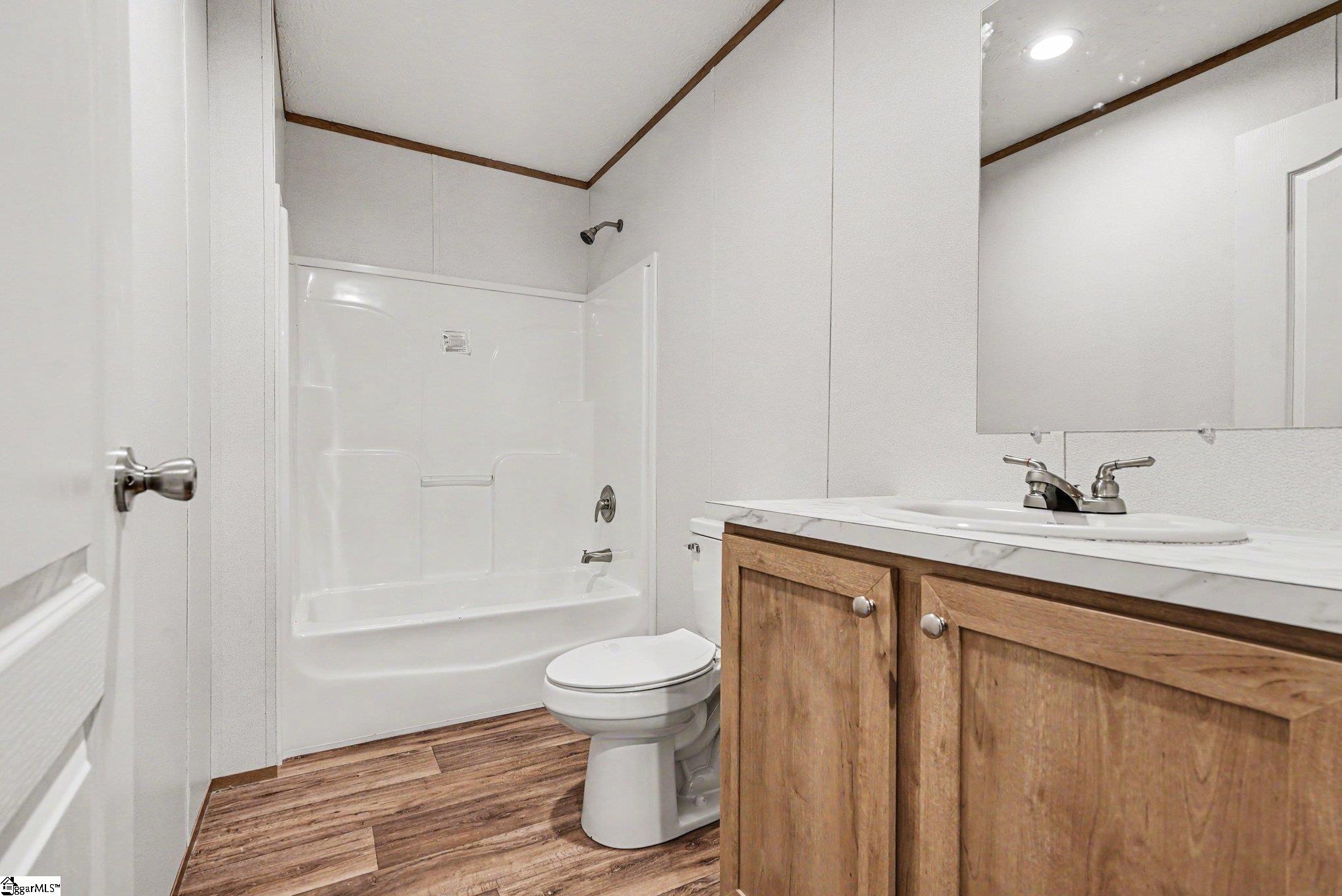 407 Cedar Ridge Drive Property Photo 26