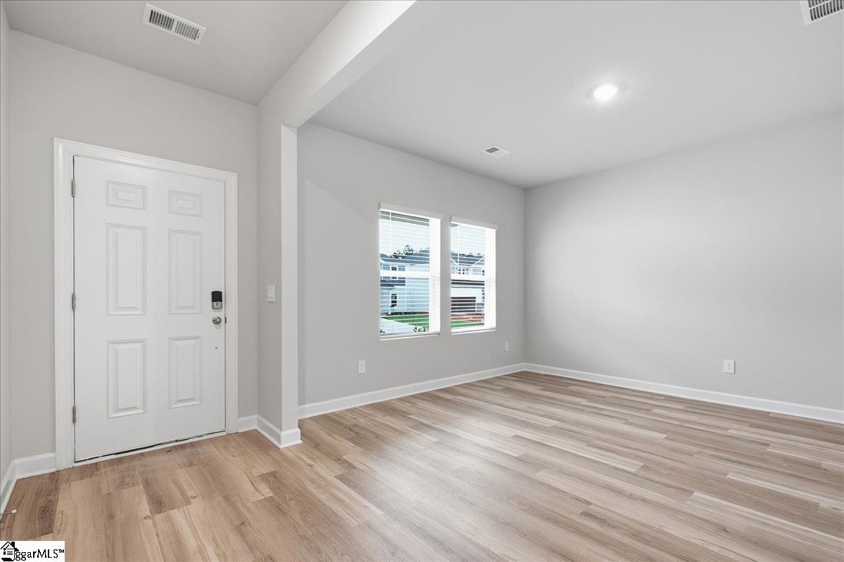 1521 Switchback Circle Property Photo 5