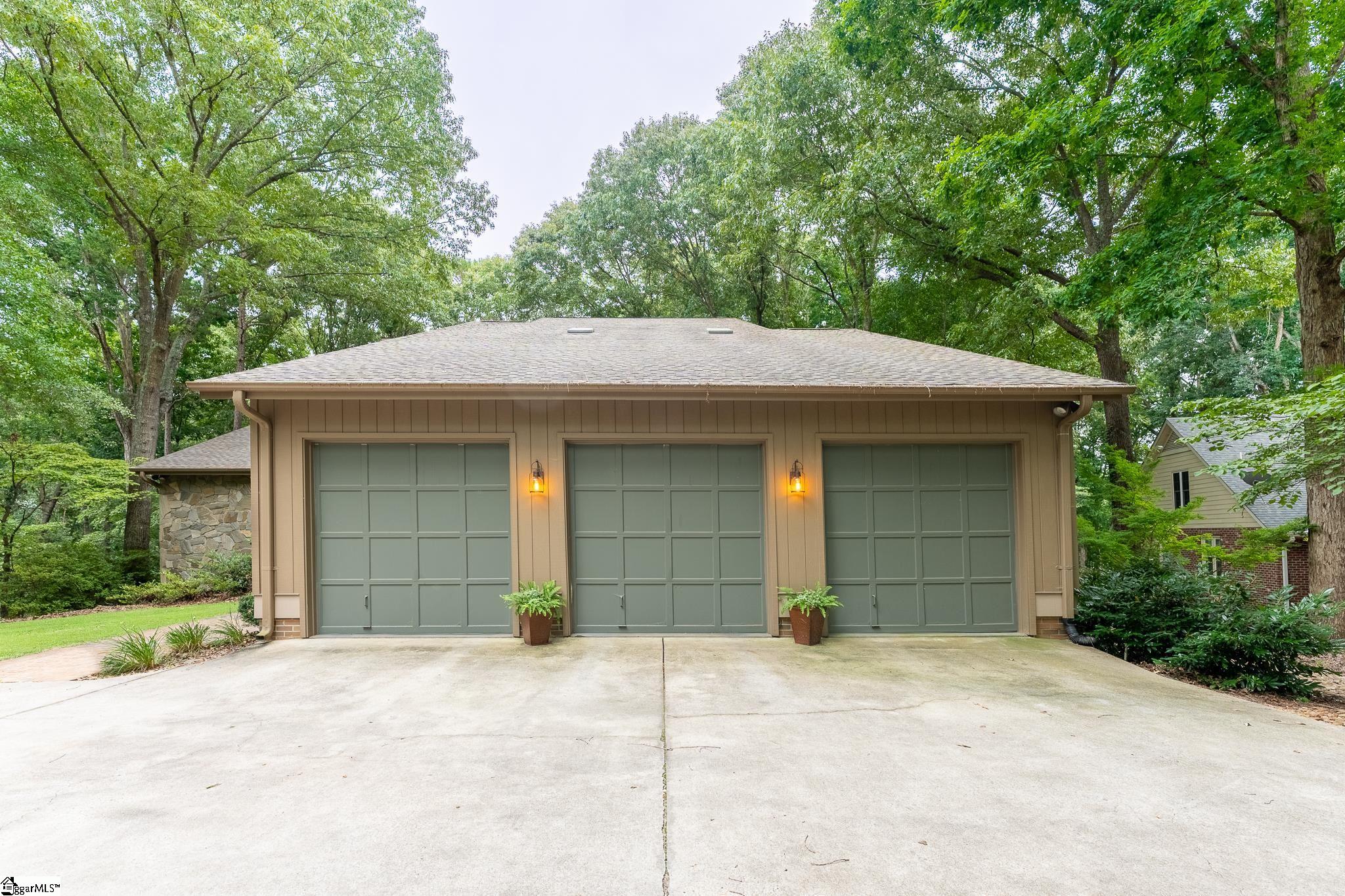 122 Paradise Circle Property Photo 48