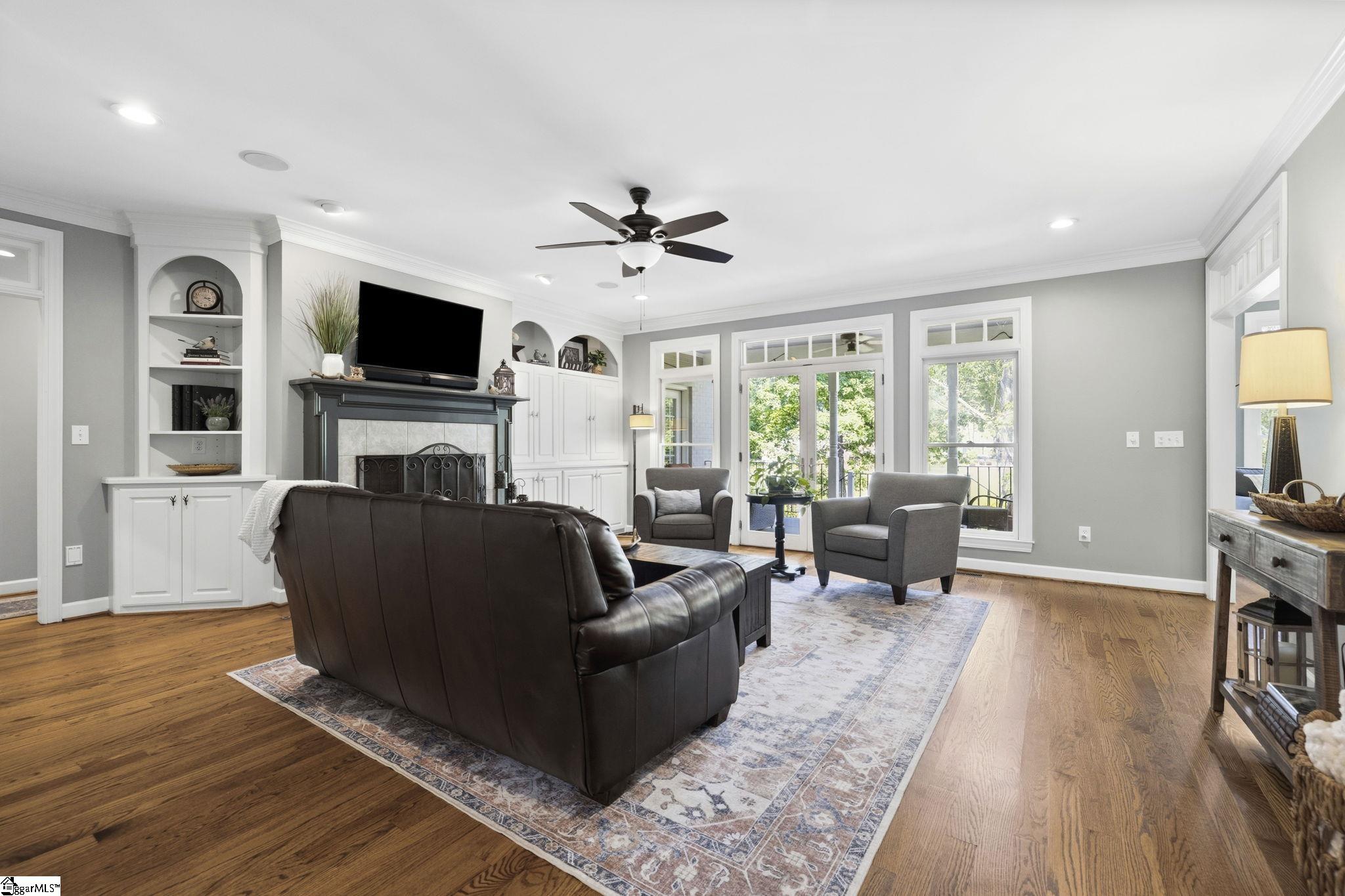 200 Pebble Creek Drive Property Photo 8