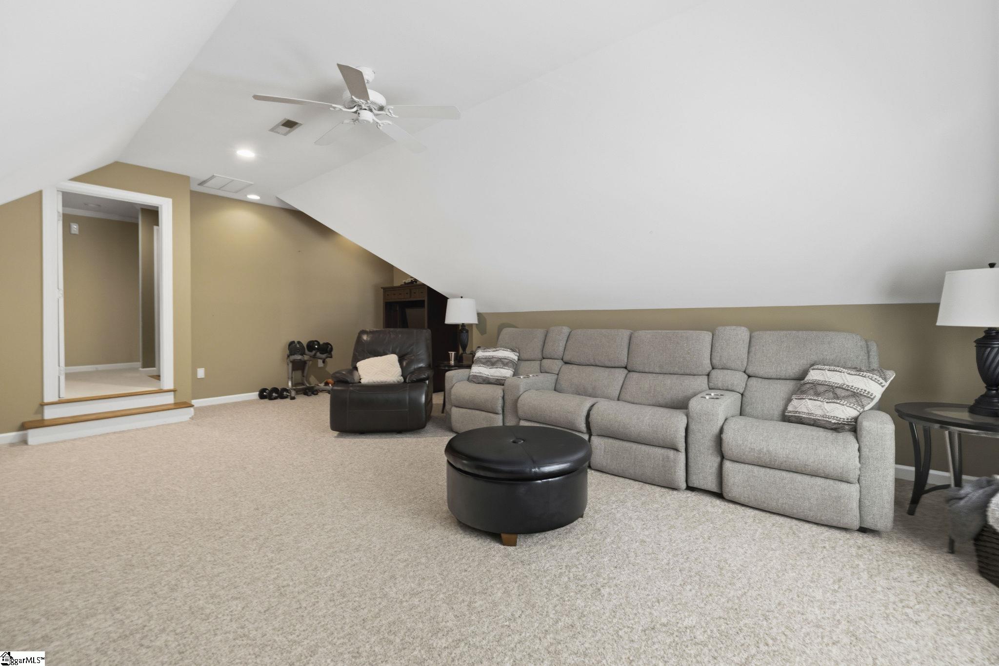 200 Pebble Creek Drive Property Photo 26