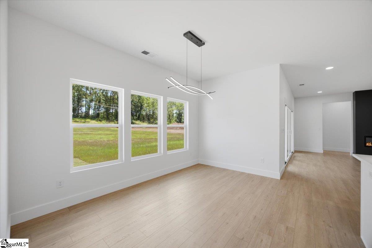 2033 Blessed Drive Property Photo 11