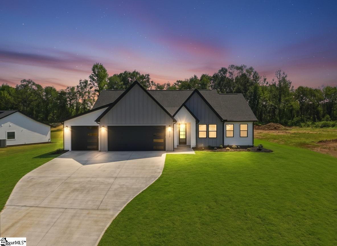 2033 Blessed Drive Property Photo 27