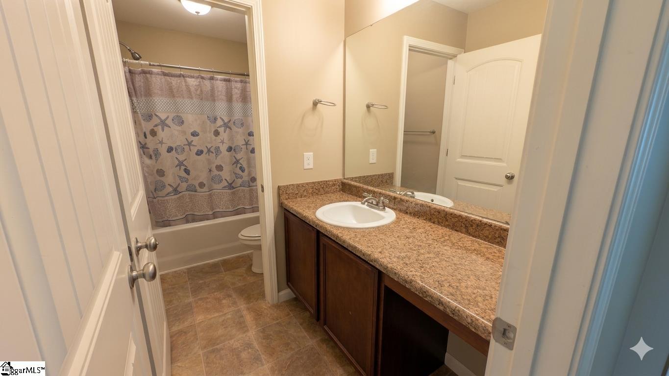104 Terilyn Court Property Photo 13