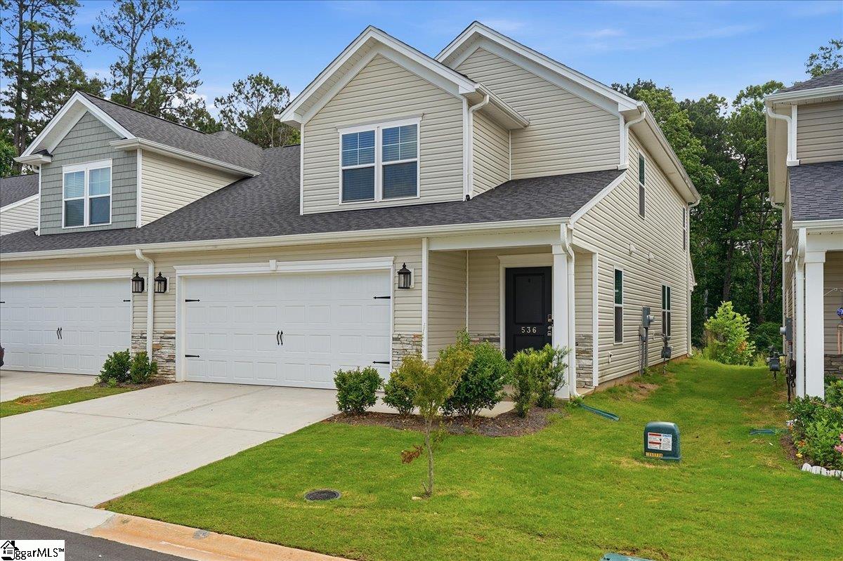 536 Winding Meadow Lane Property Photo 3