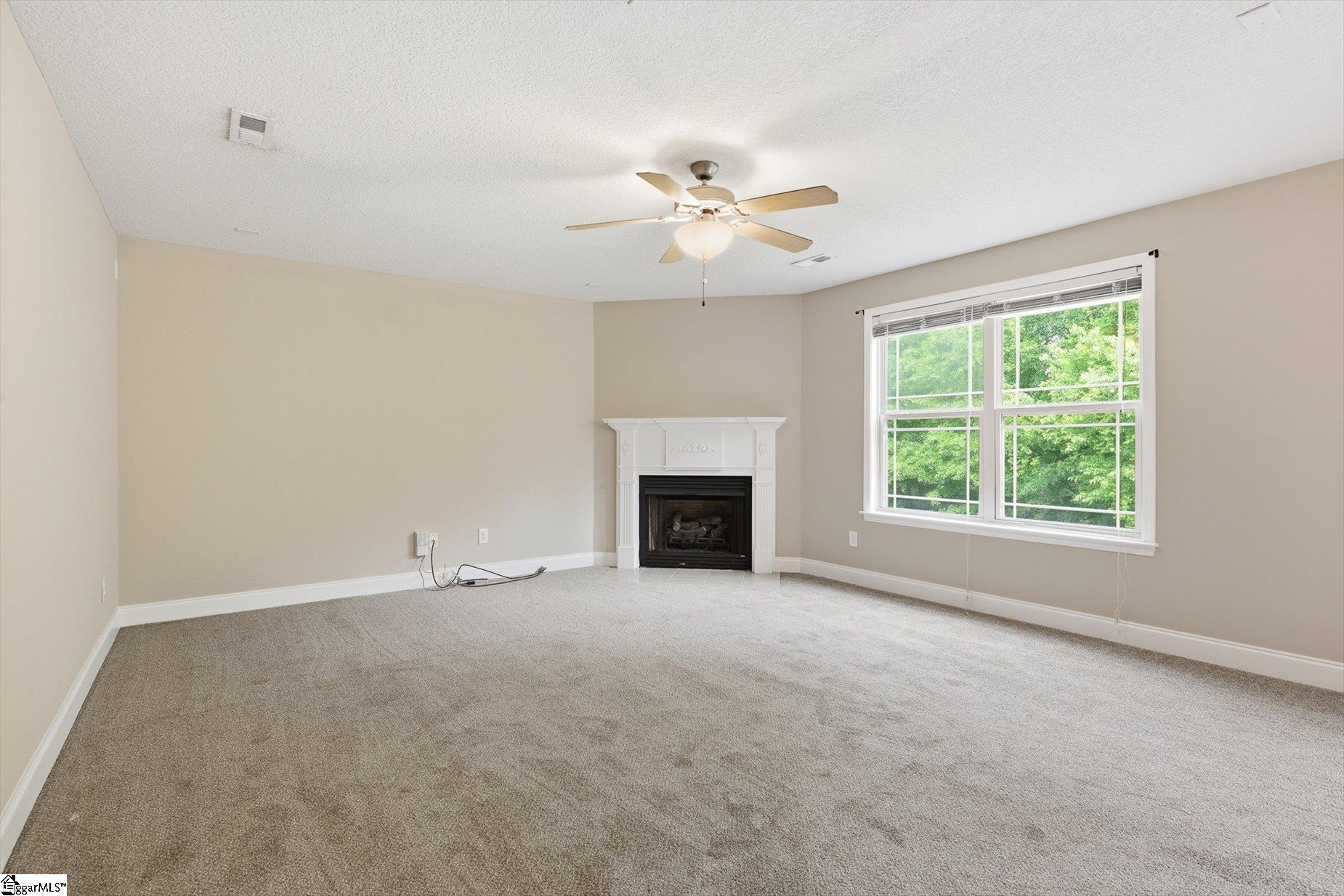 101 Tigris Way Property Photo 7