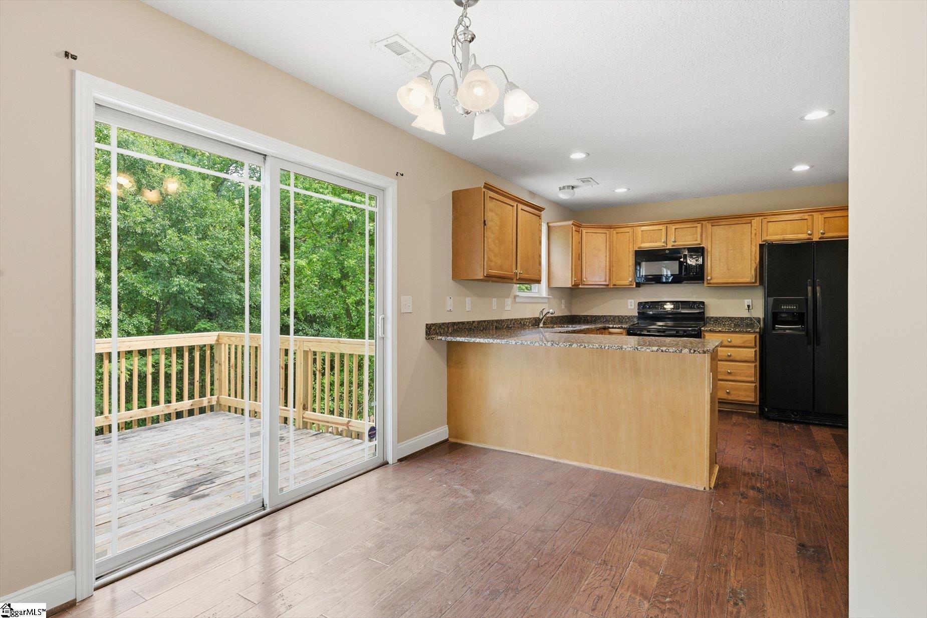 101 Tigris Way Property Photo 10