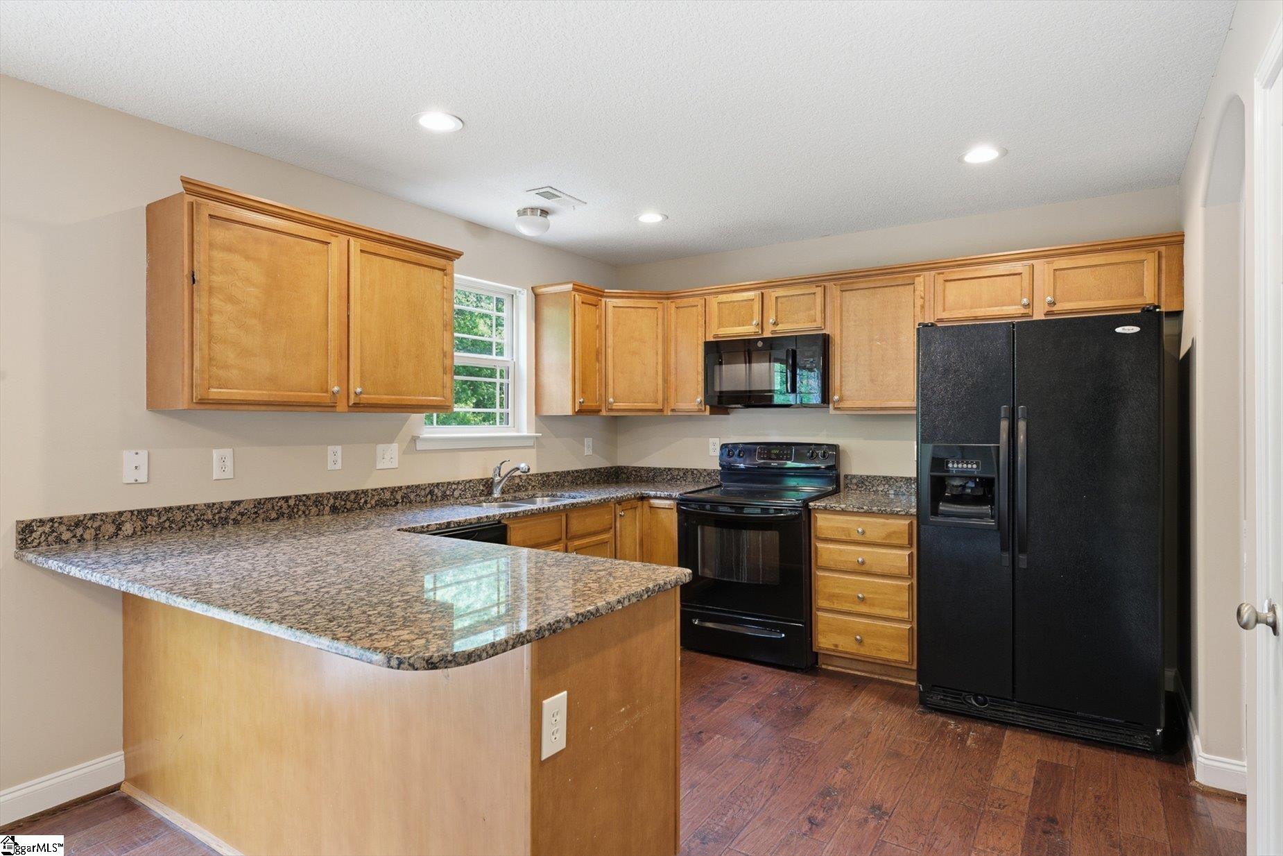 101 Tigris Way Property Photo 11