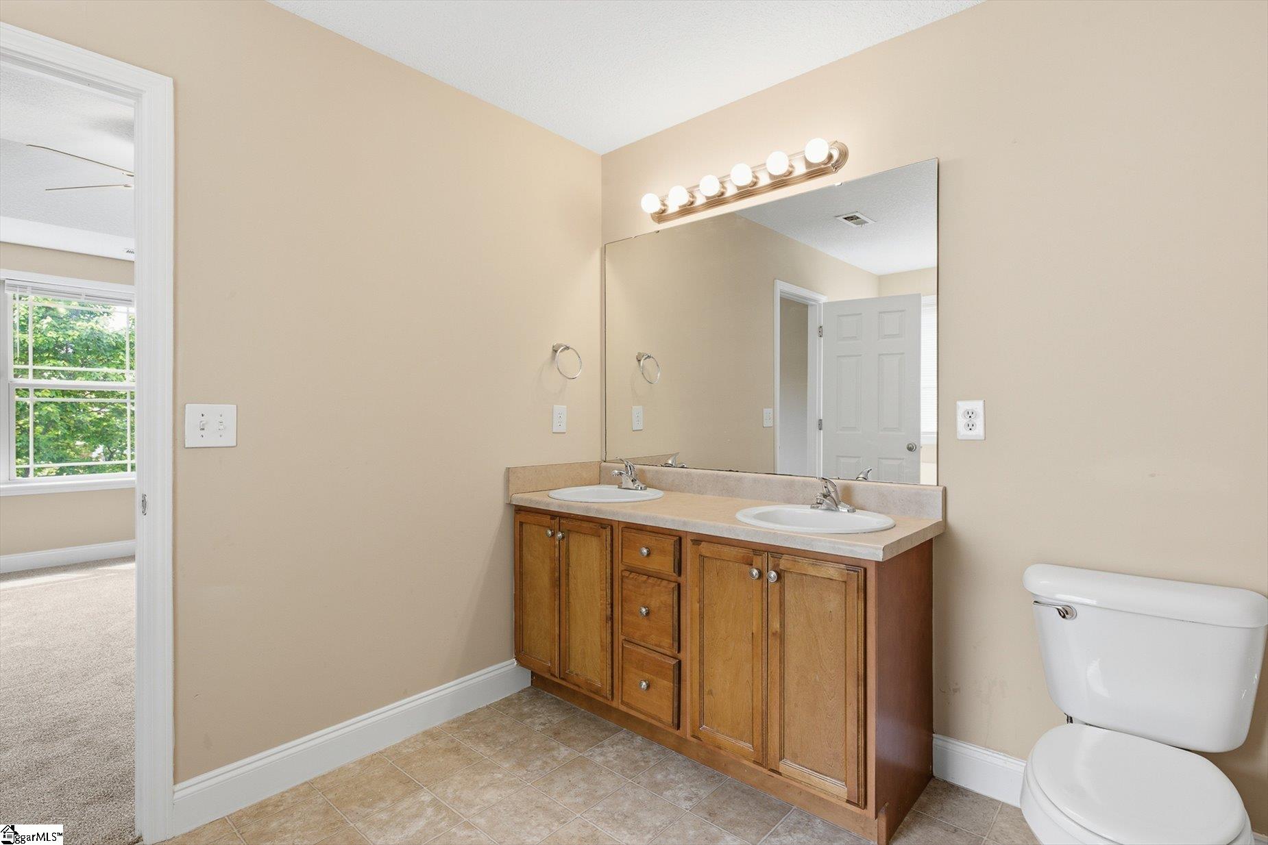 101 Tigris Way Property Photo 19